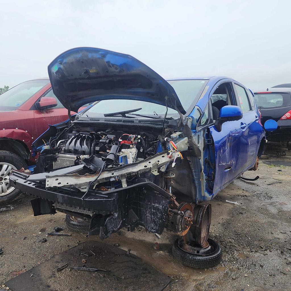 NISSAN VERSA 2014