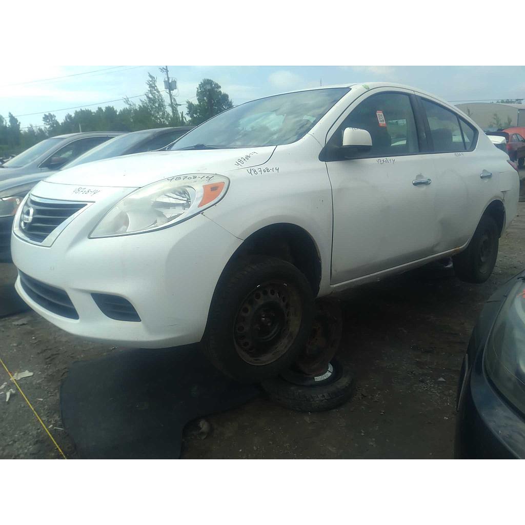 NISSAN VERSA 2014
