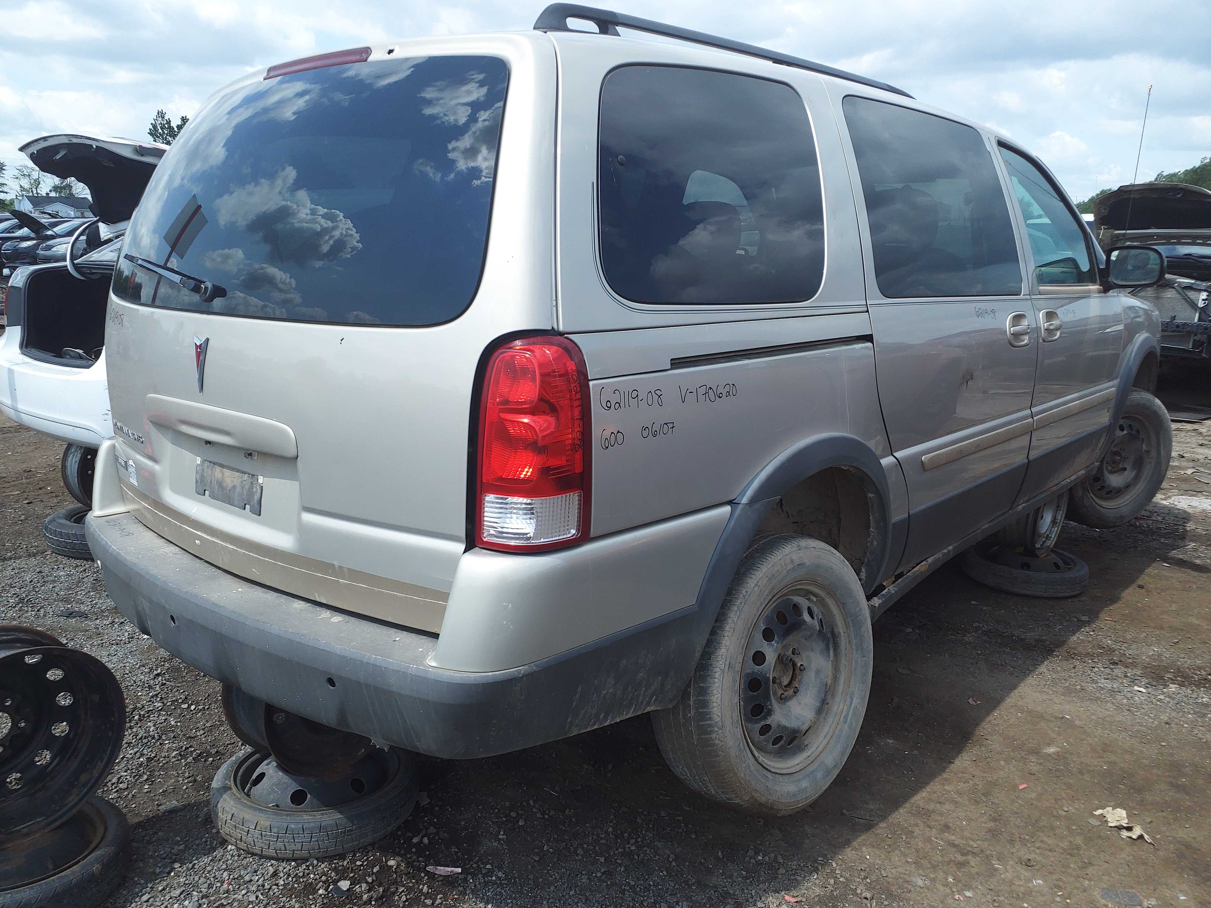 PONTIAC MONTANA 2008