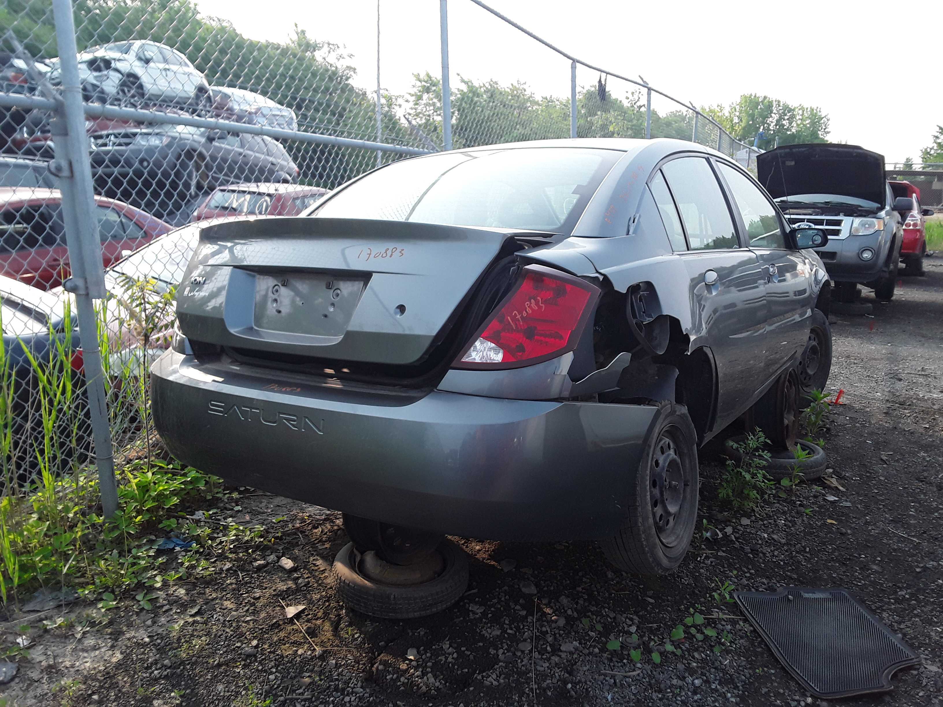 SATURN ION 2004