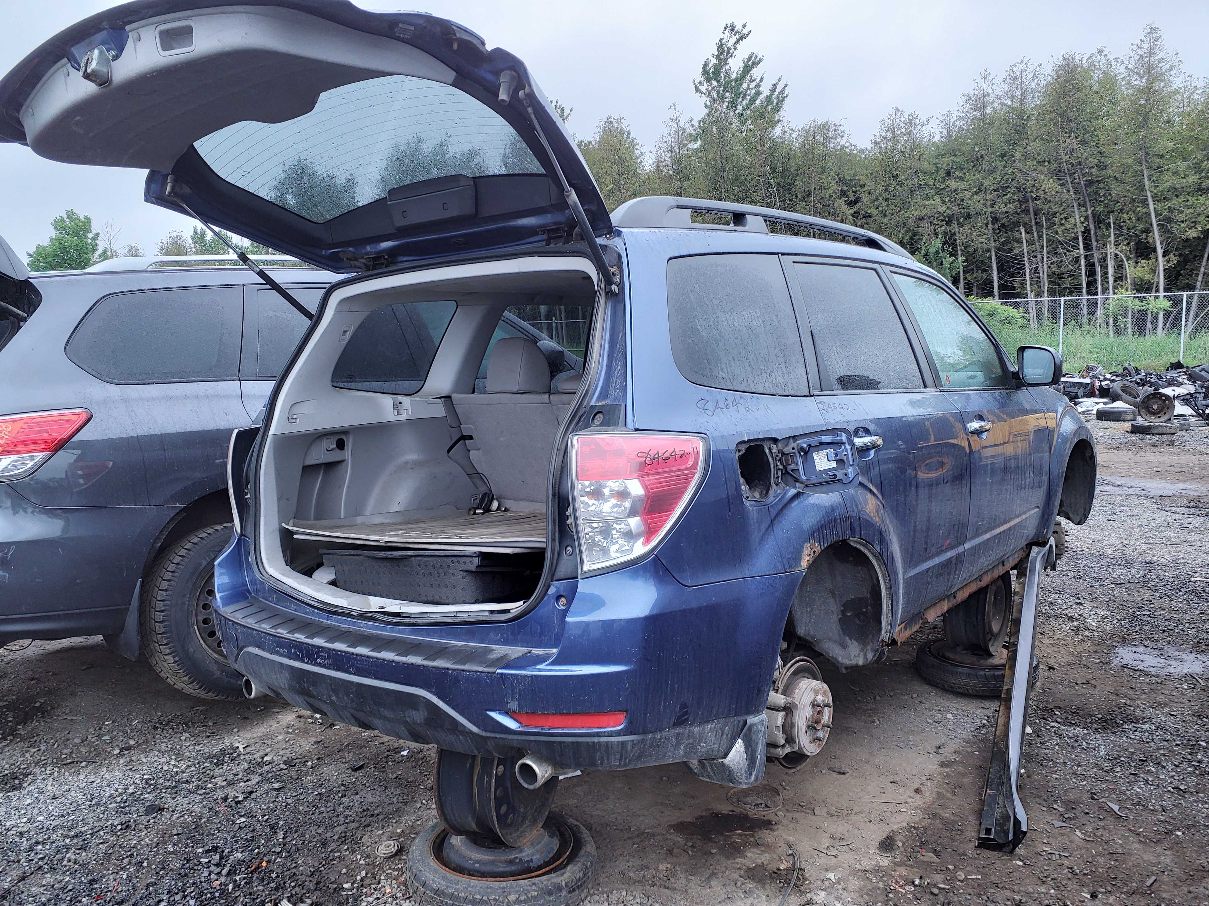 SUBARU FORESTER 2011