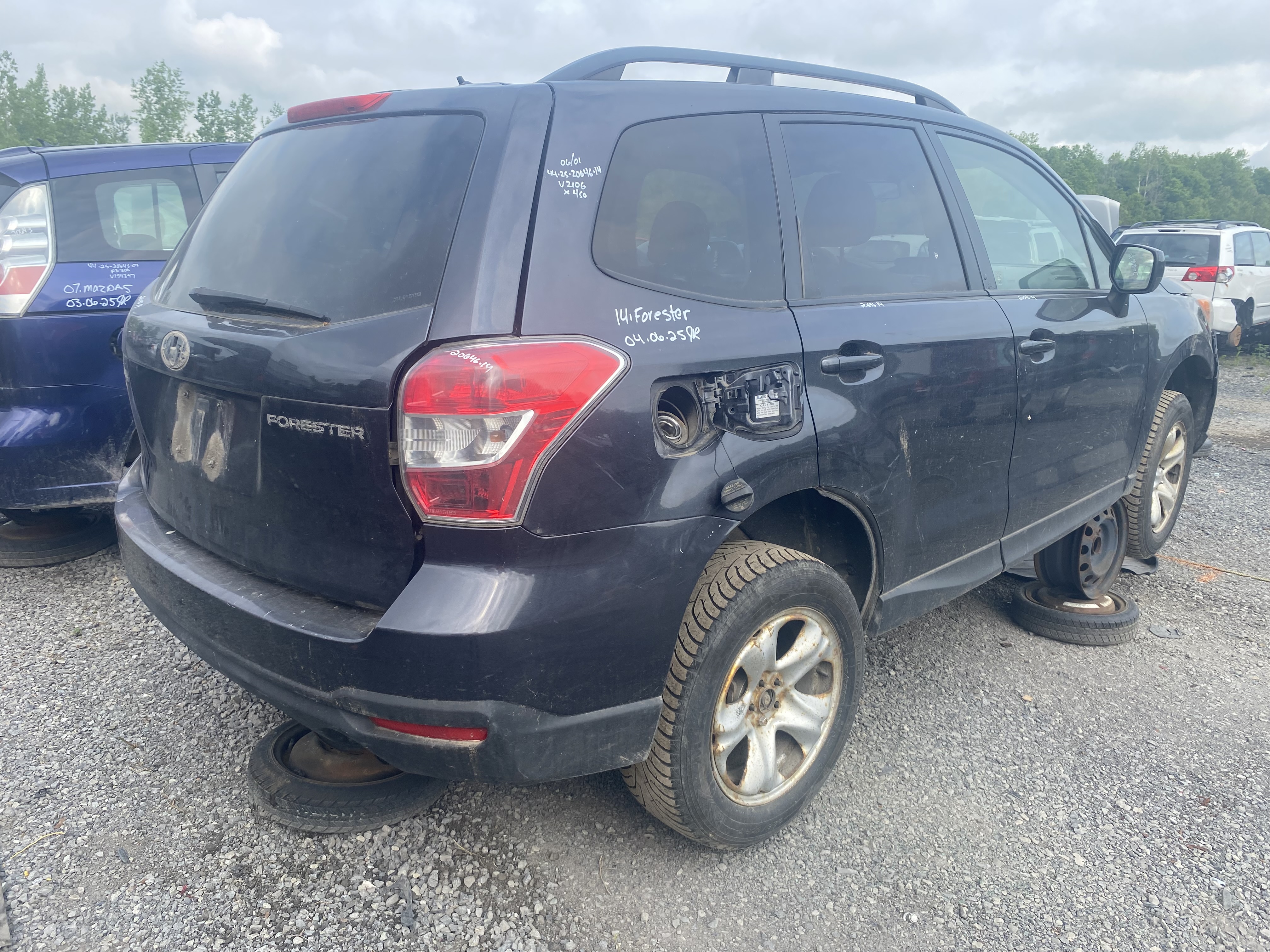 SUBARU FORESTER 2014