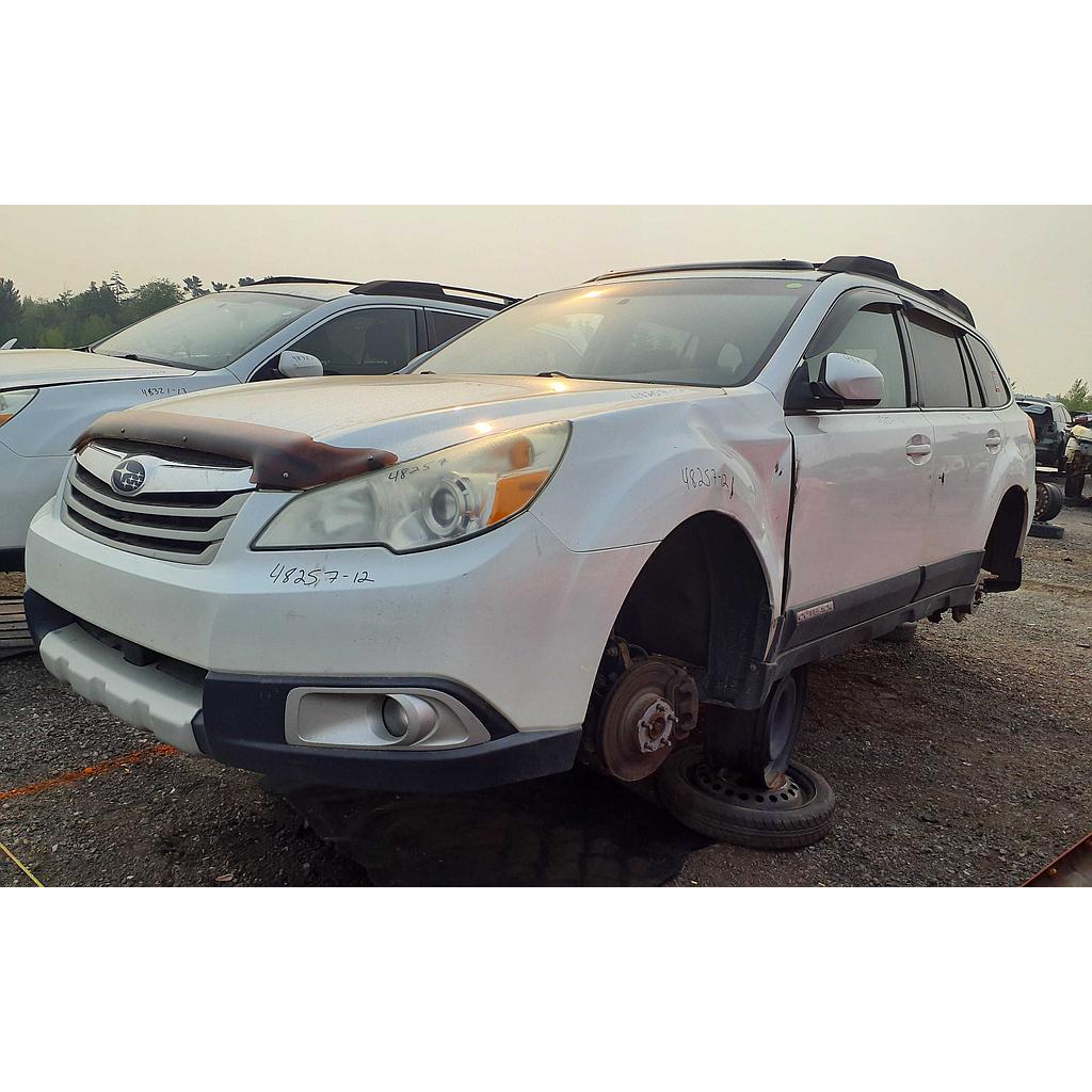 SUBARU OUTBACK 2012