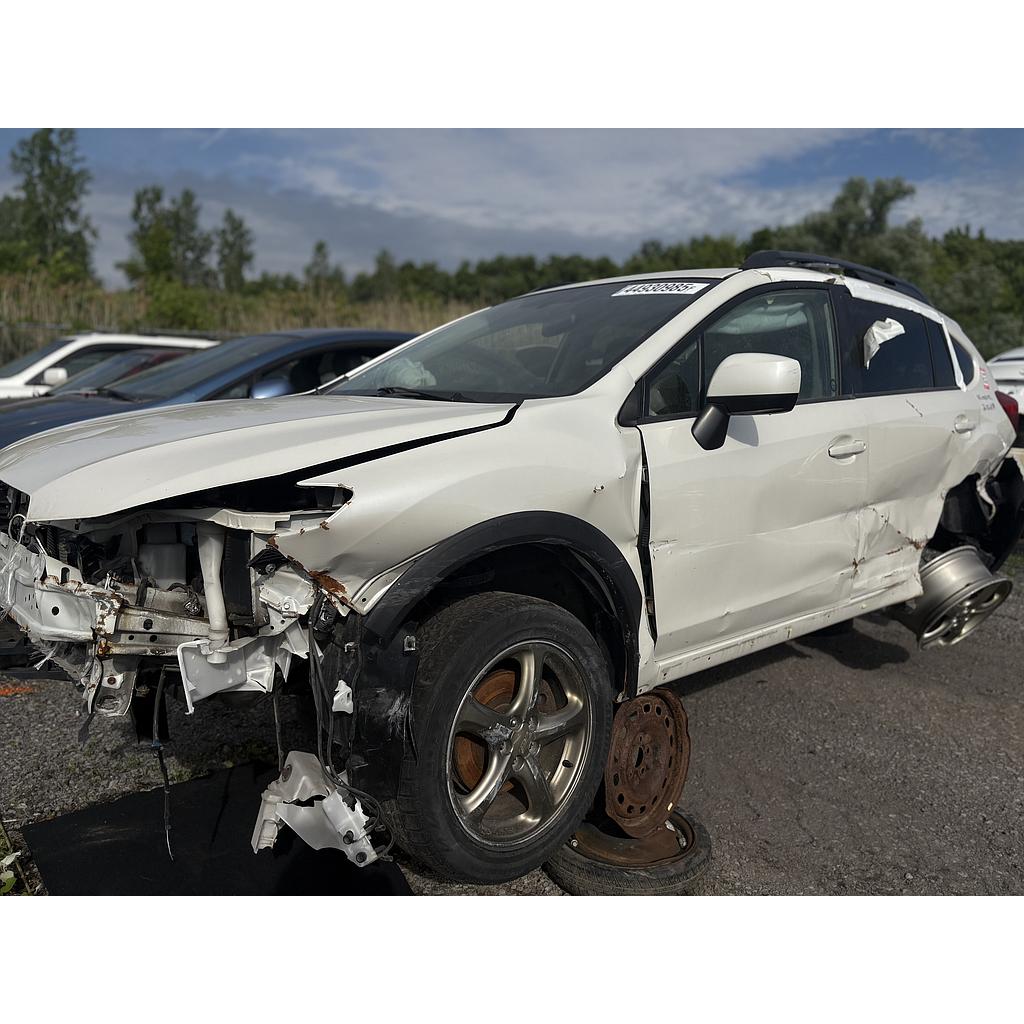 SUBARU XV CROSSTREK 2014