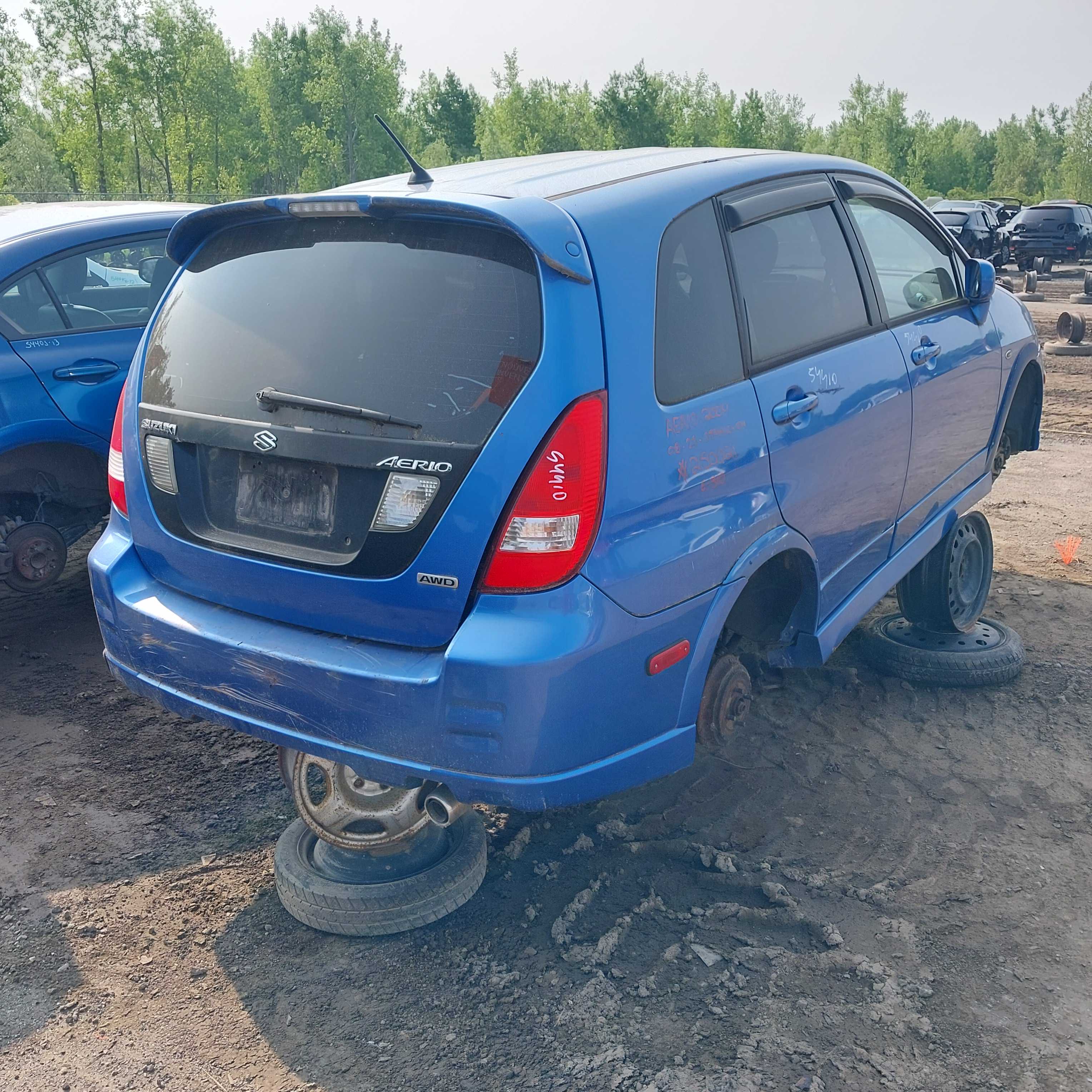 SUZUKI AERIO 2004