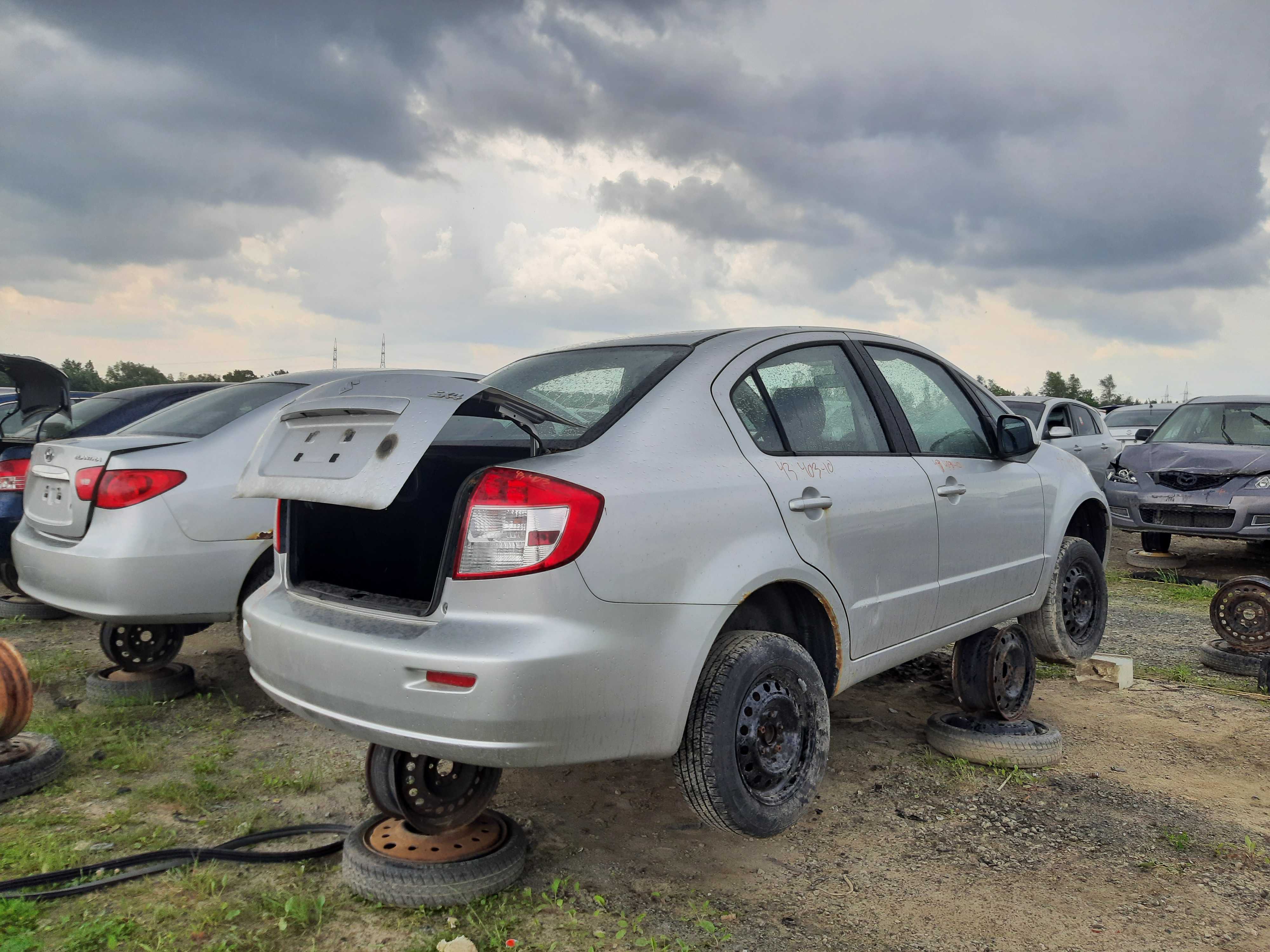 SUZUKI SX4 2010