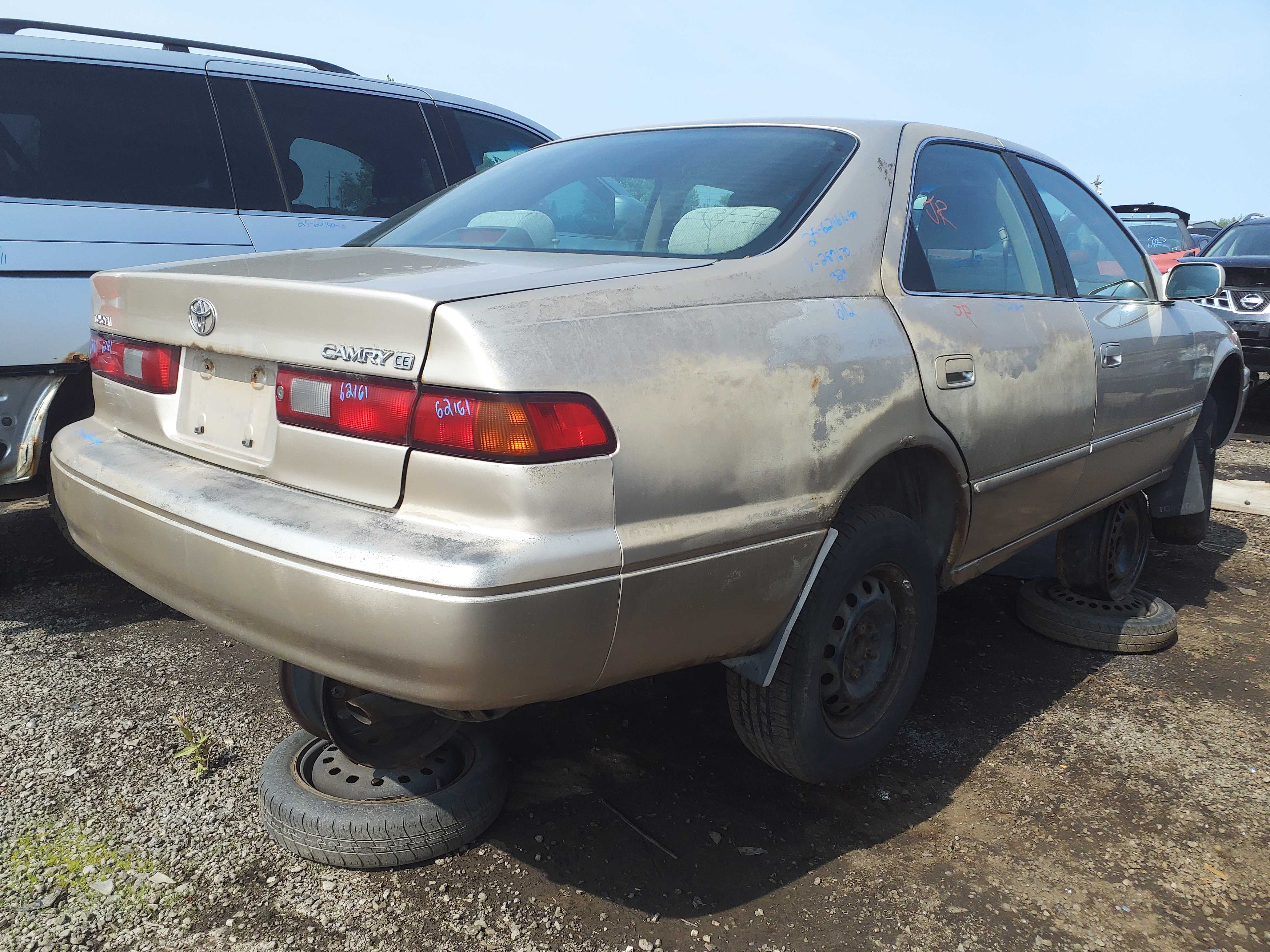 TOYOTA CAMRY 1999