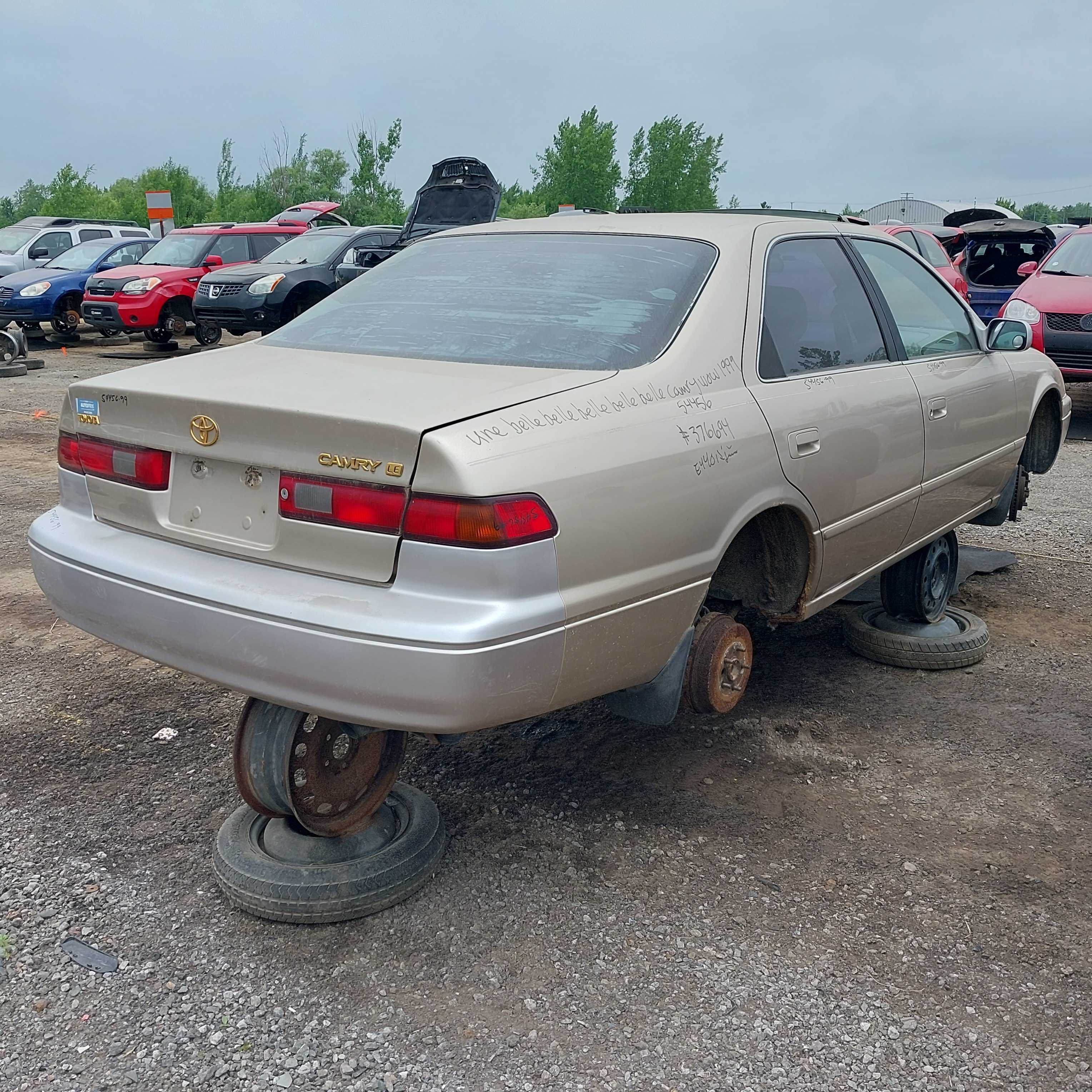 TOYOTA CAMRY 1999