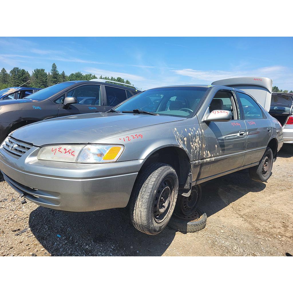 TOYOTA CAMRY 1999