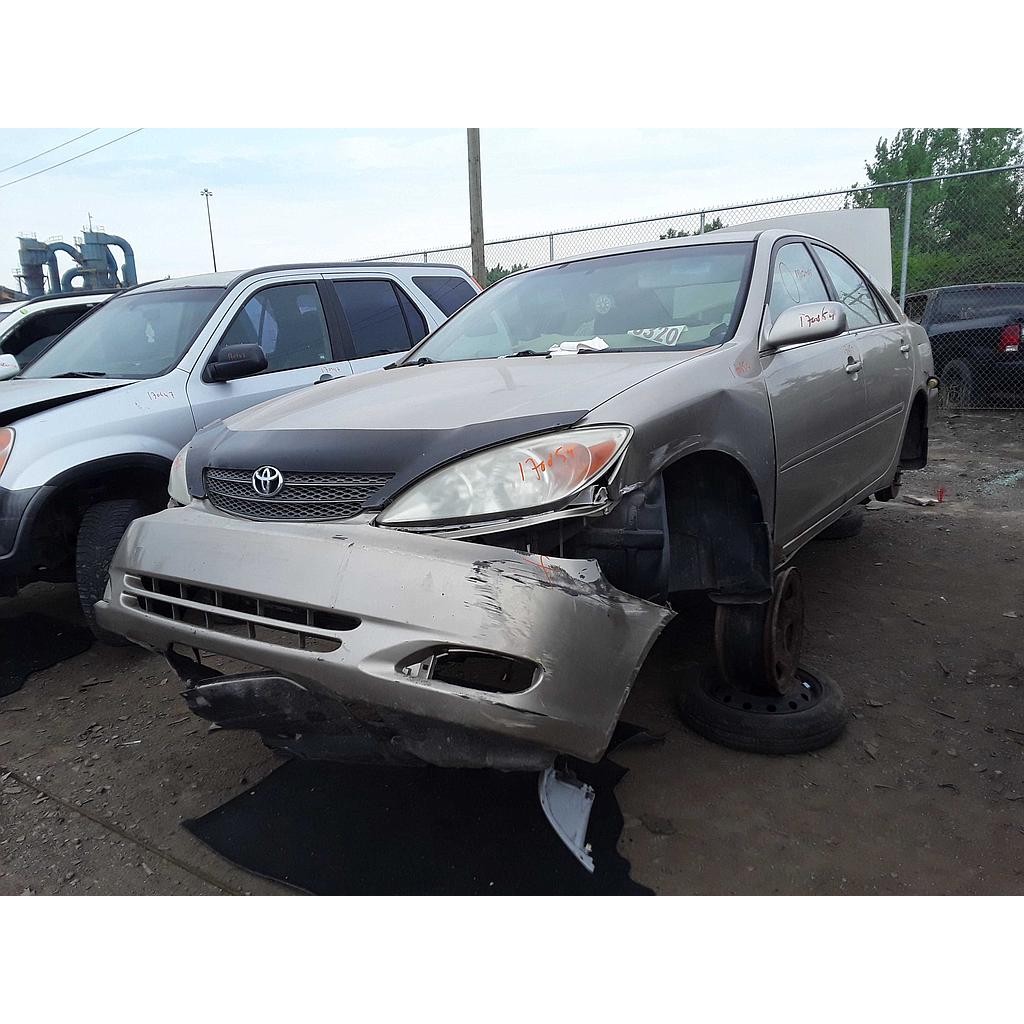 TOYOTA CAMRY 2002