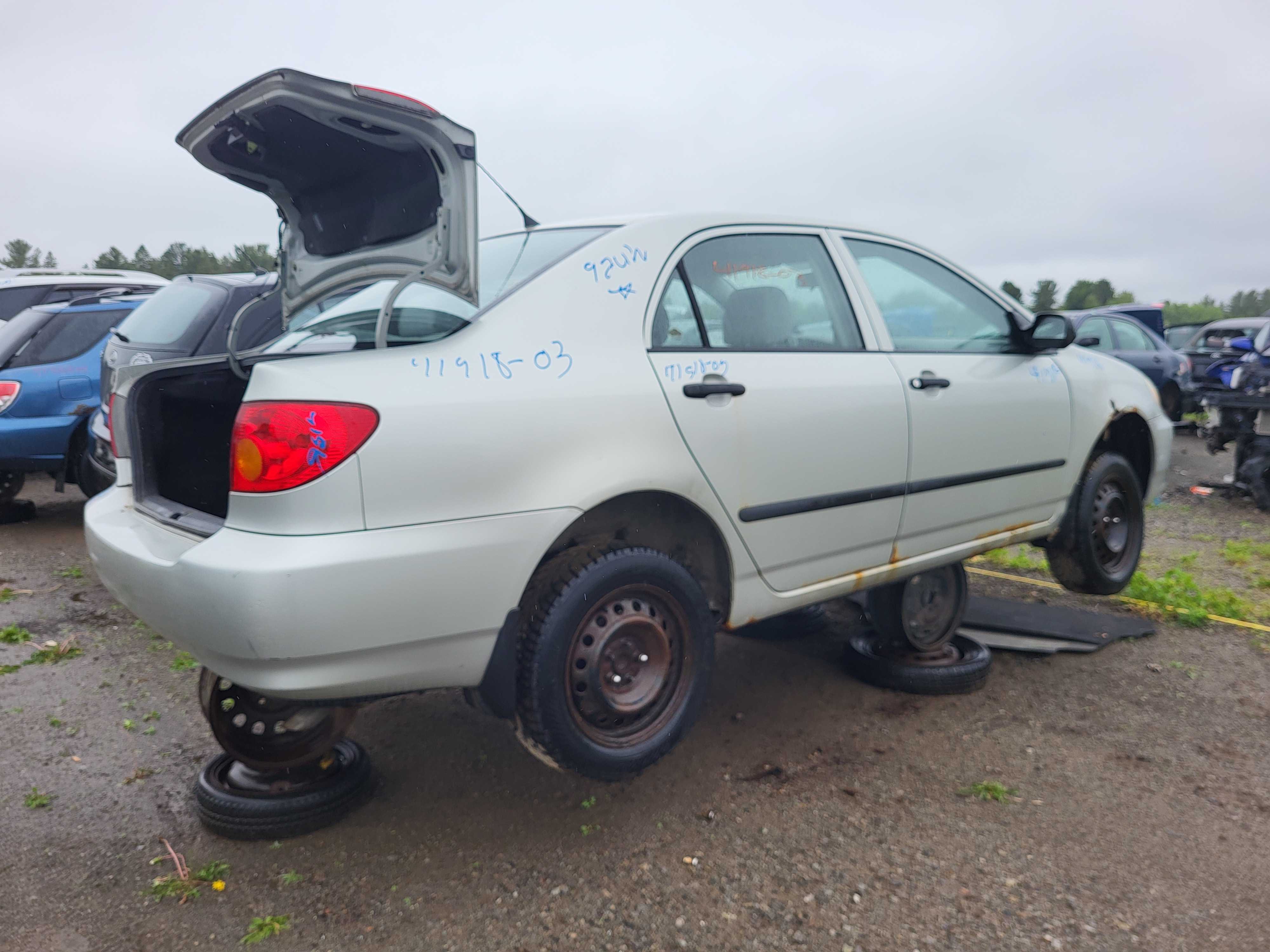 TOYOTA COROLLA 2003