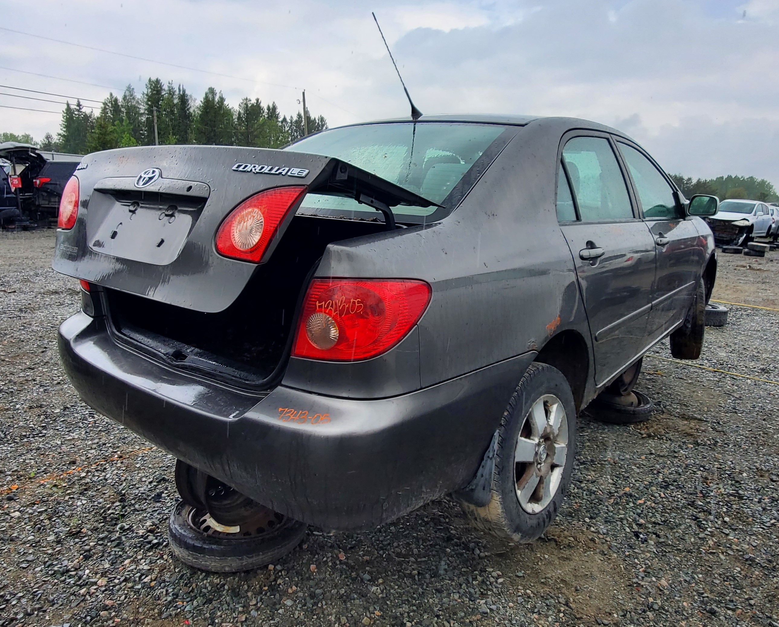 TOYOTA COROLLA 2005