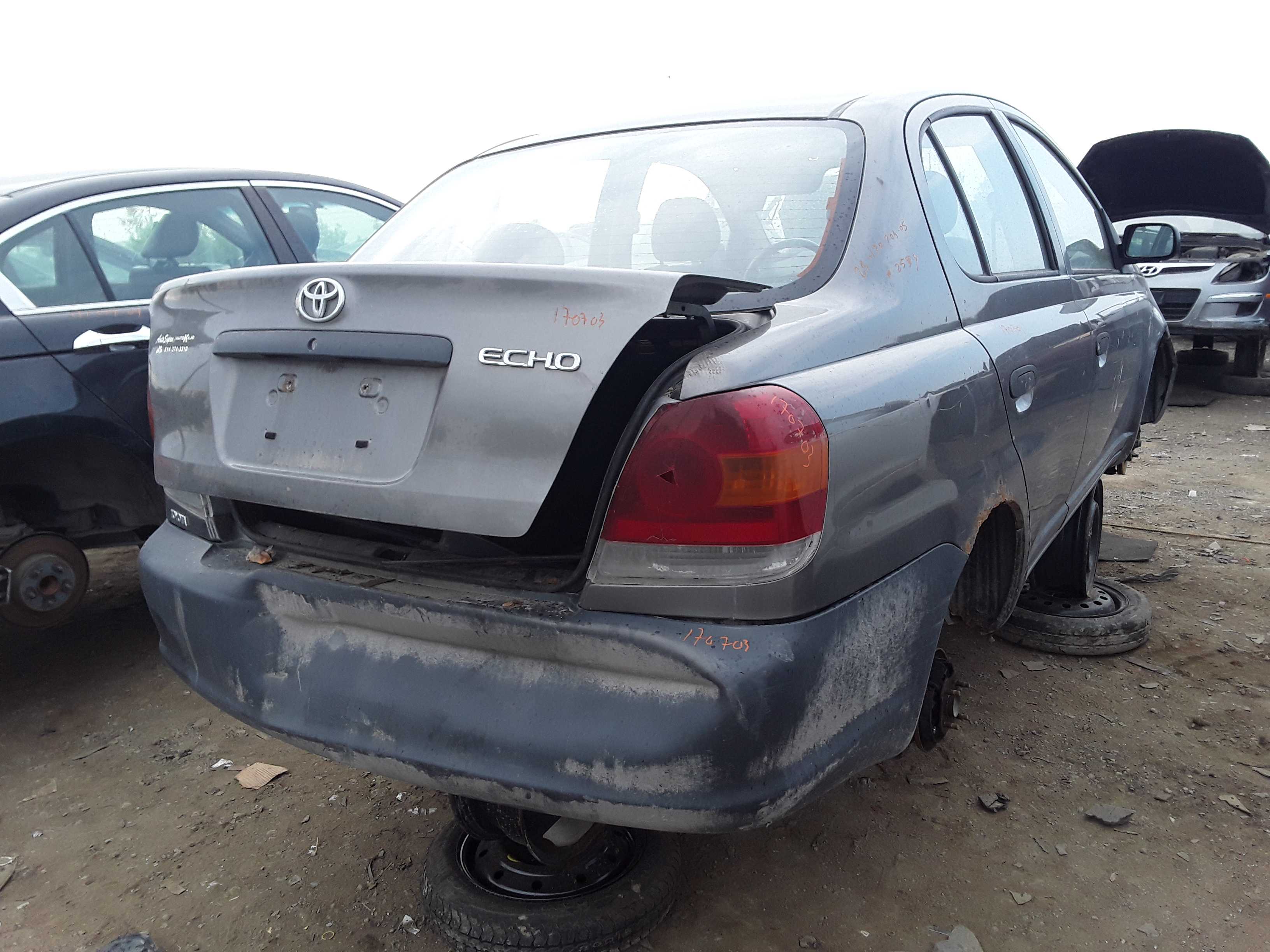 TOYOTA ECHO 2005