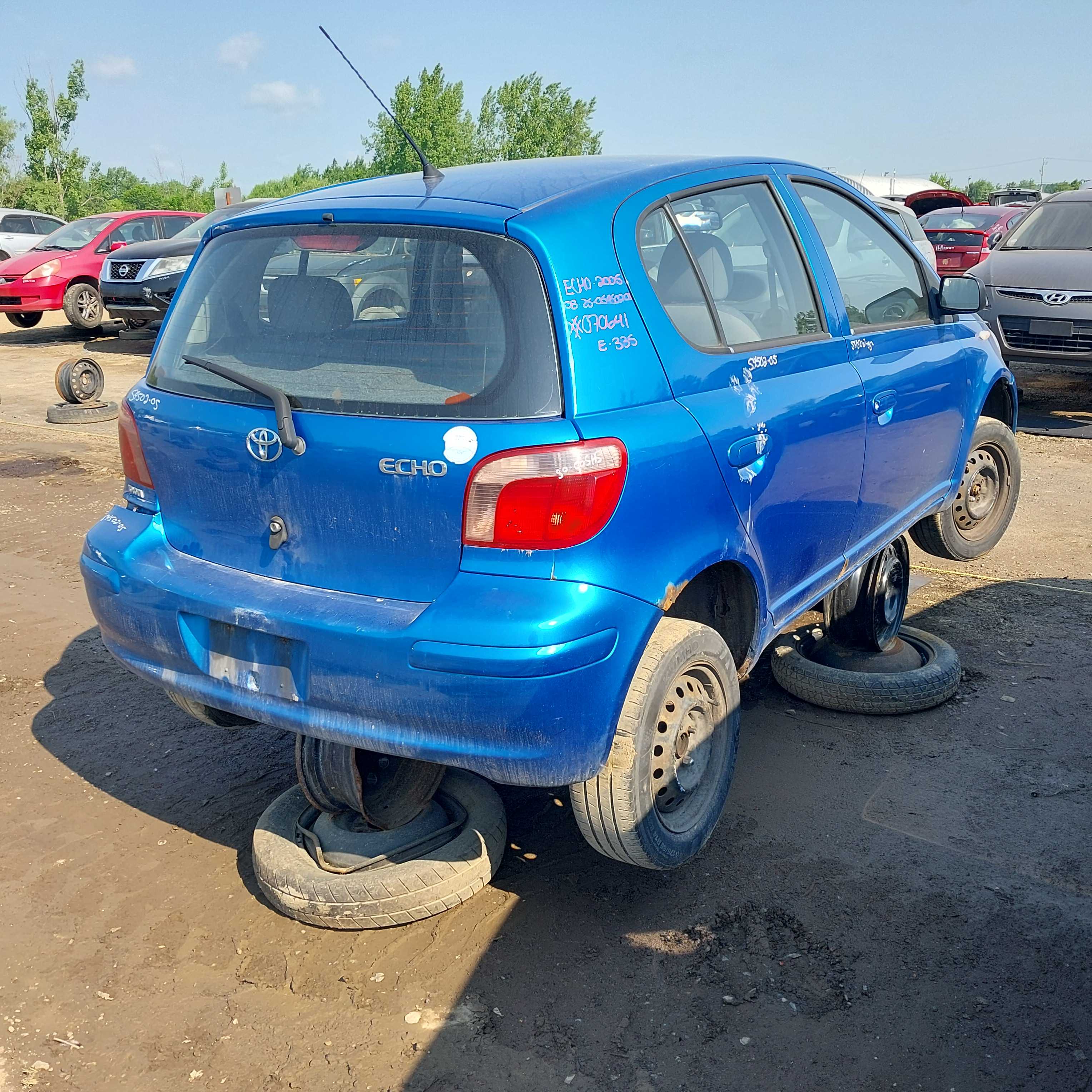 TOYOTA ECHO 2005