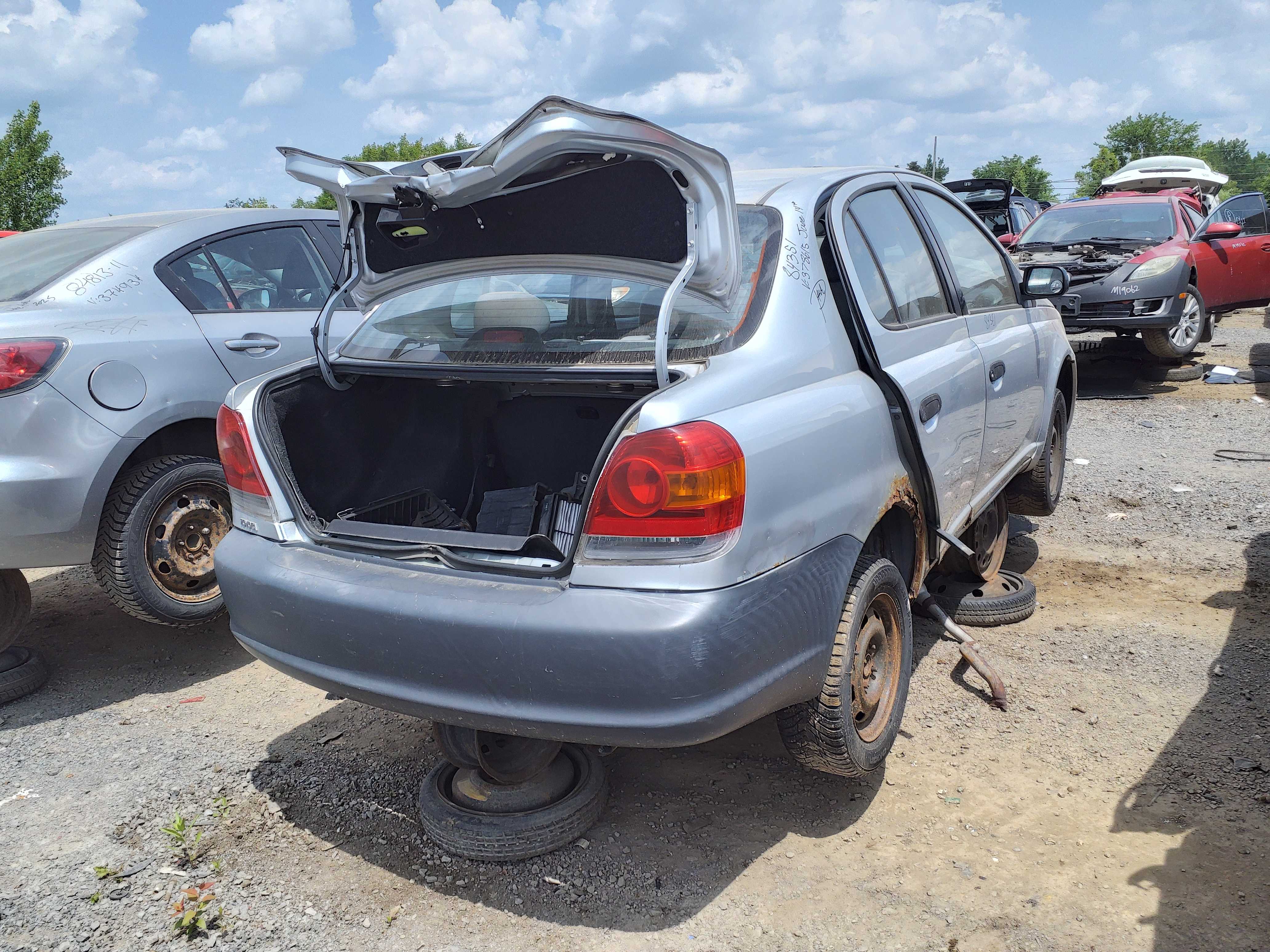 TOYOTA ECHO 2005