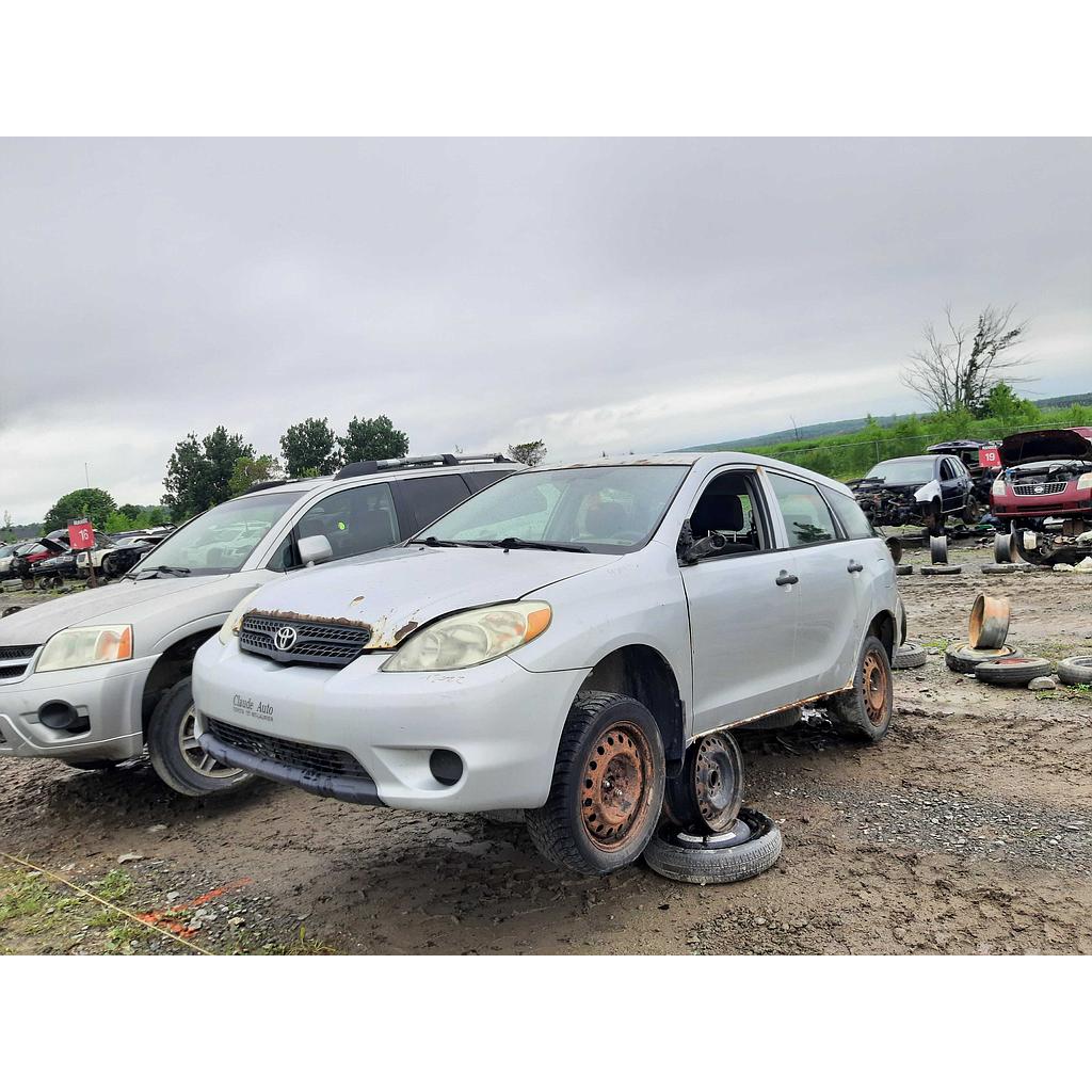 TOYOTA MATRIX 2005