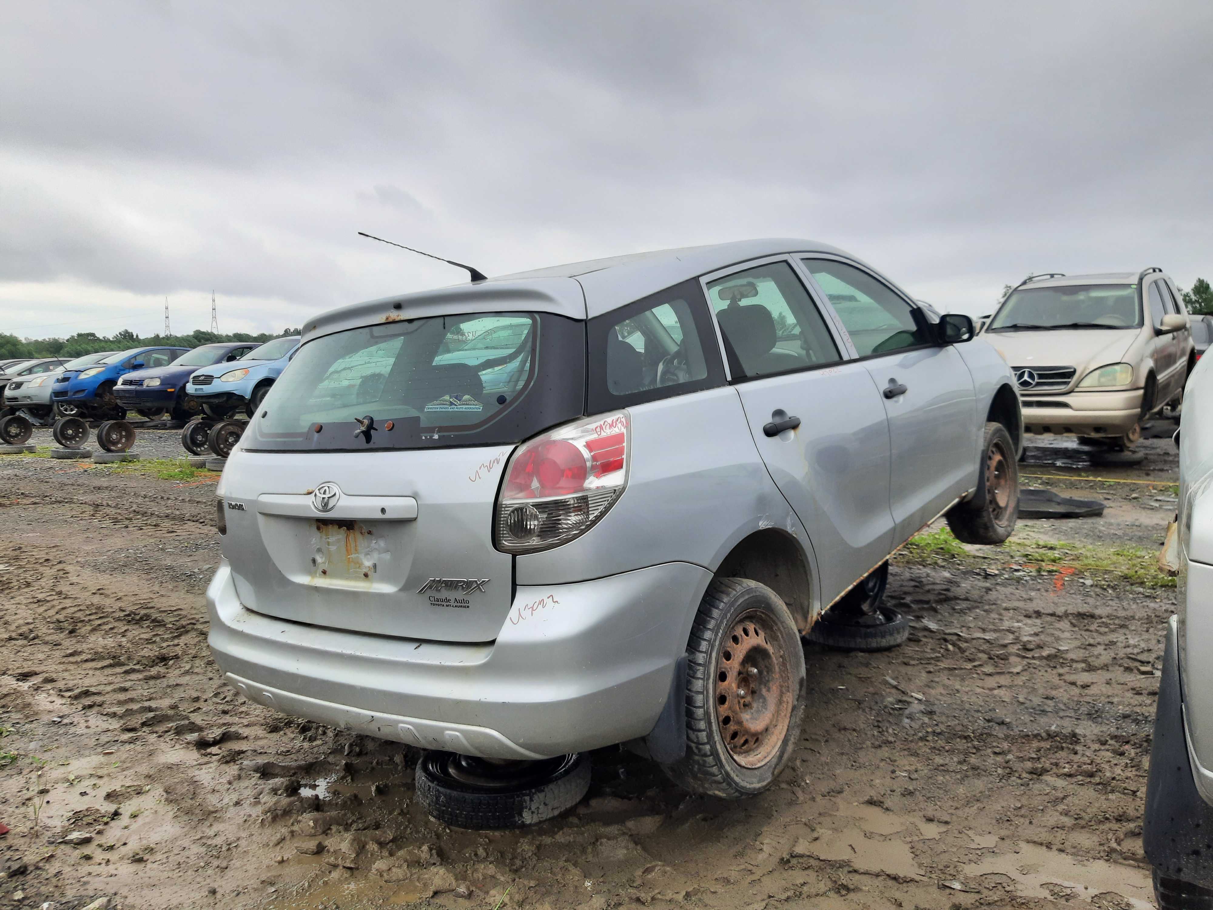 TOYOTA MATRIX 2005