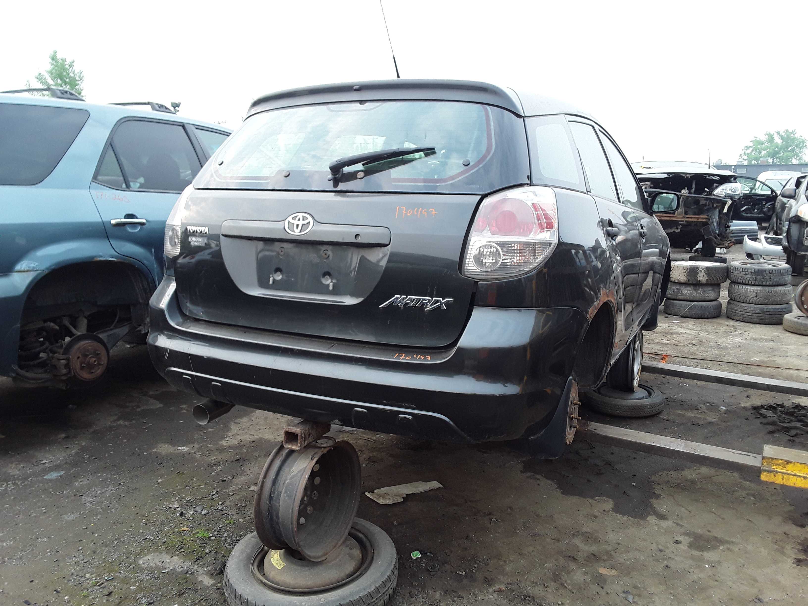 TOYOTA MATRIX 2006