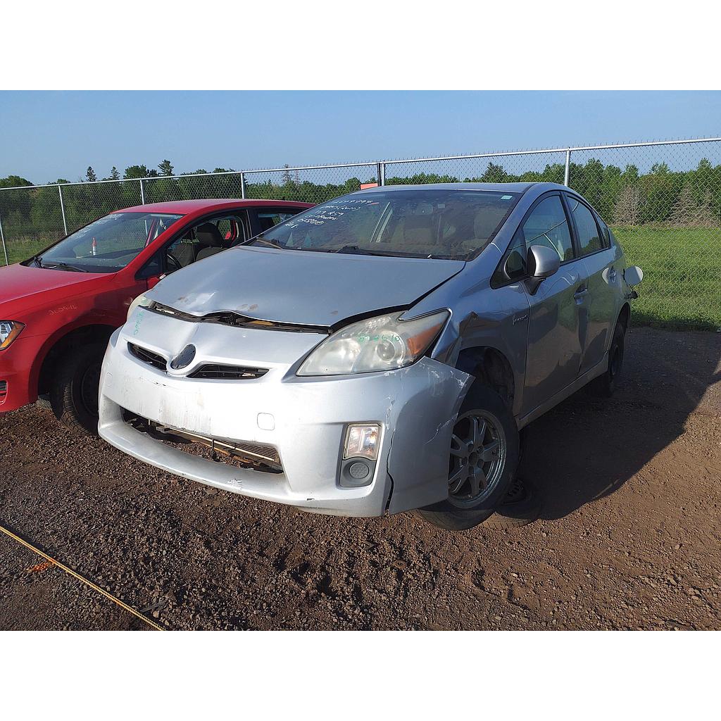 TOYOTA PRIUS 2010