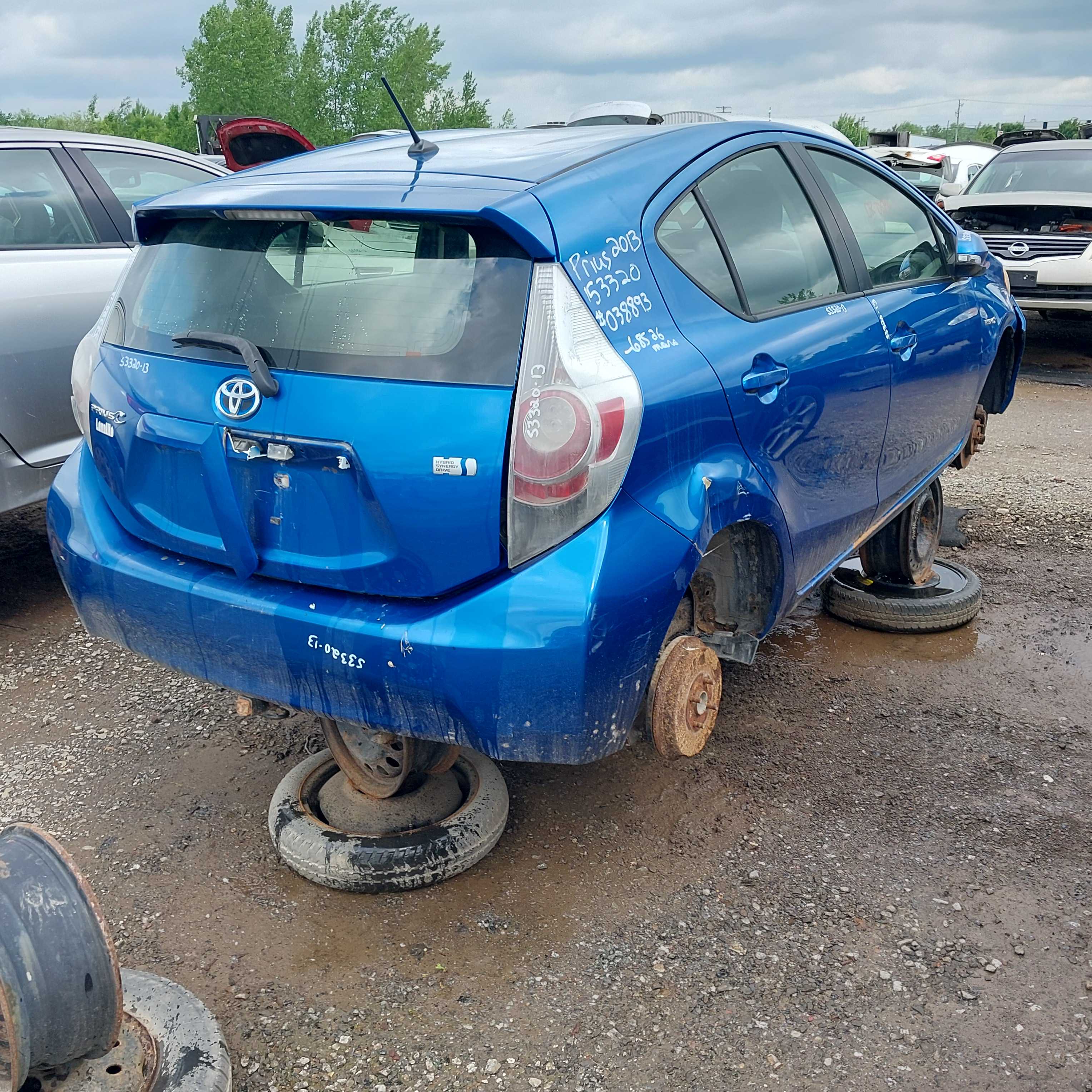TOYOTA PRIUS 2013