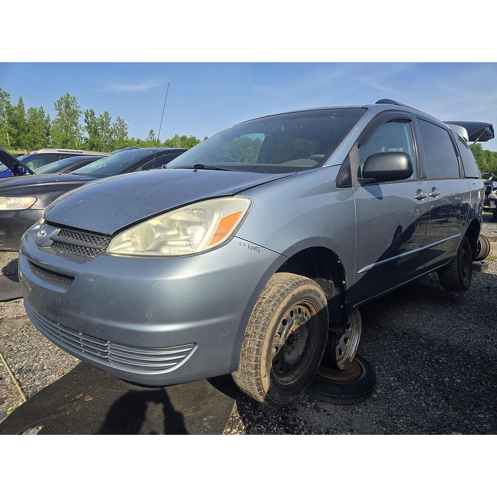 TOYOTA SIENNA 2005