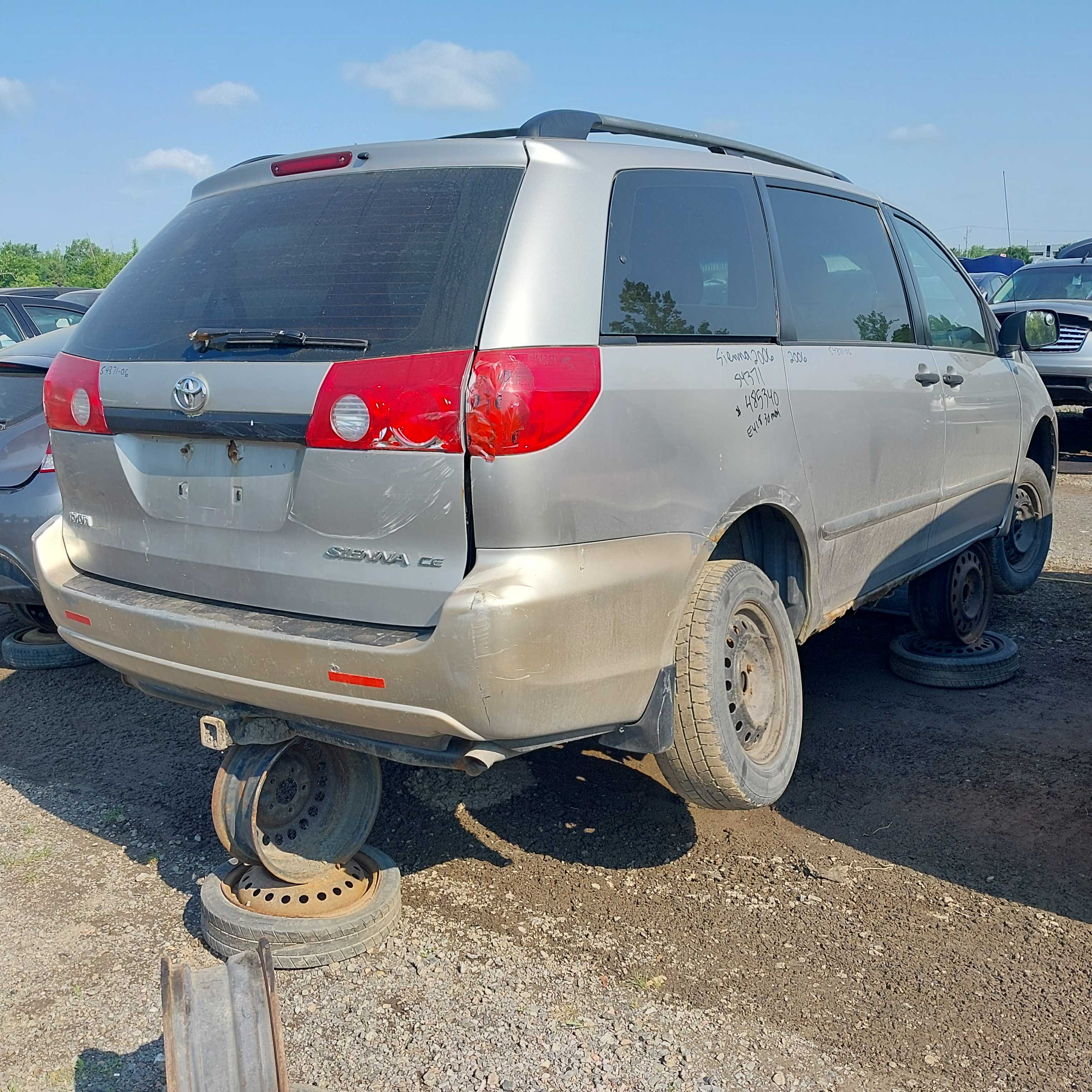 TOYOTA SIENNA 2006
