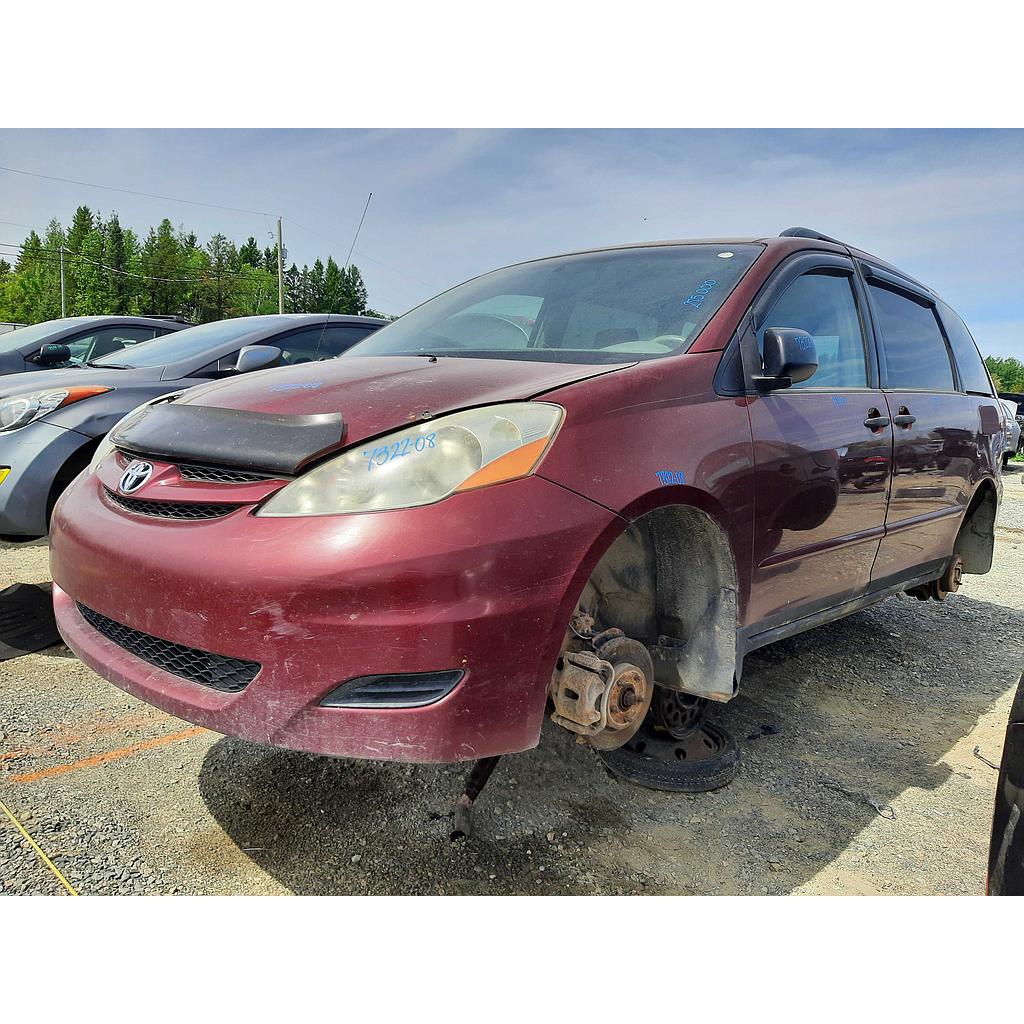 TOYOTA SIENNA 2008