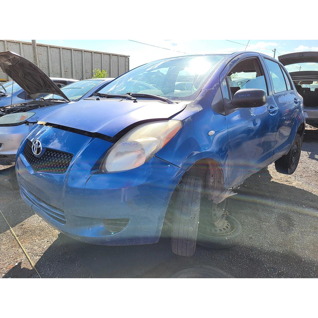 TOYOTA YARIS 2009