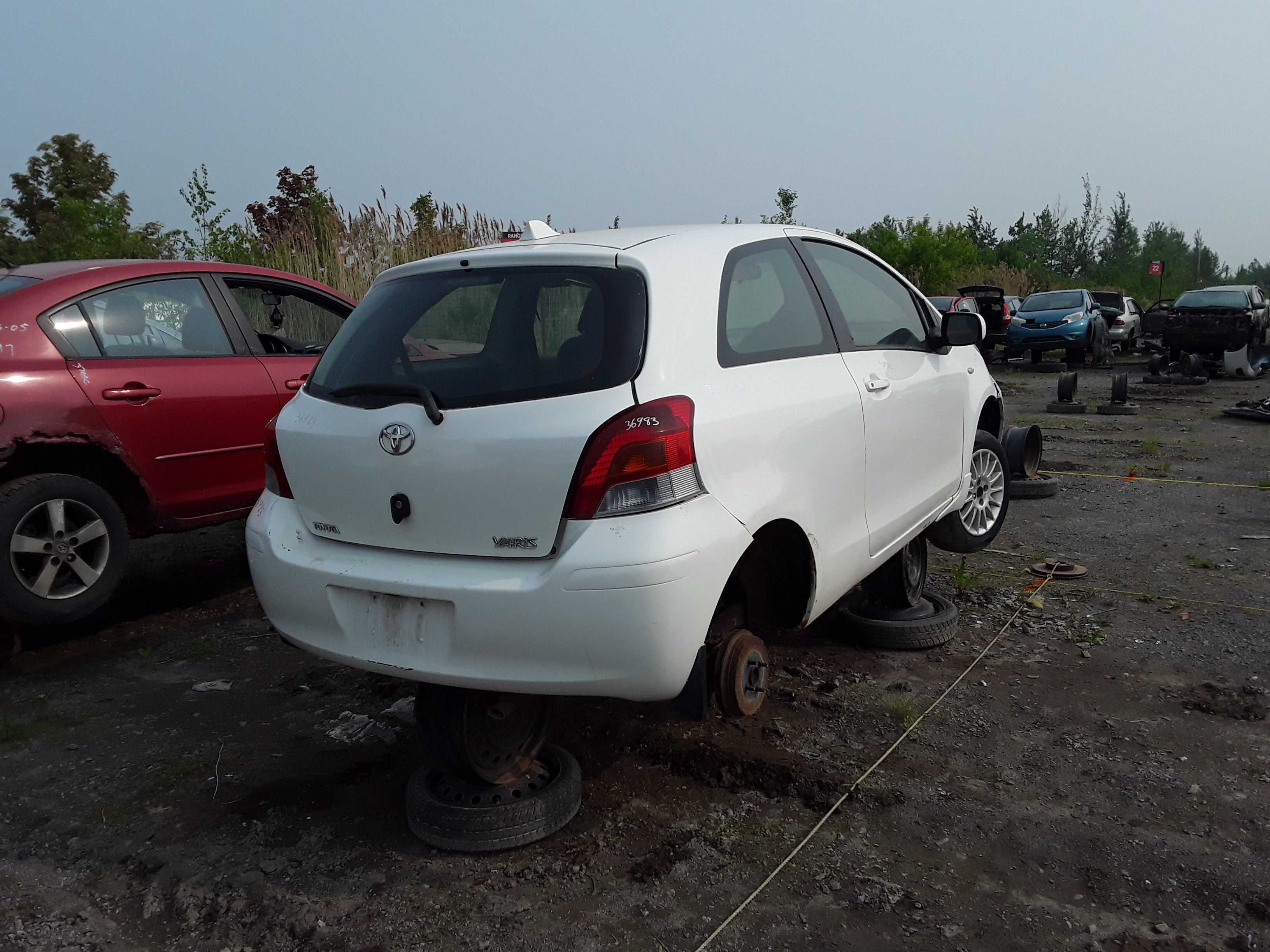 TOYOTA YARIS 2010