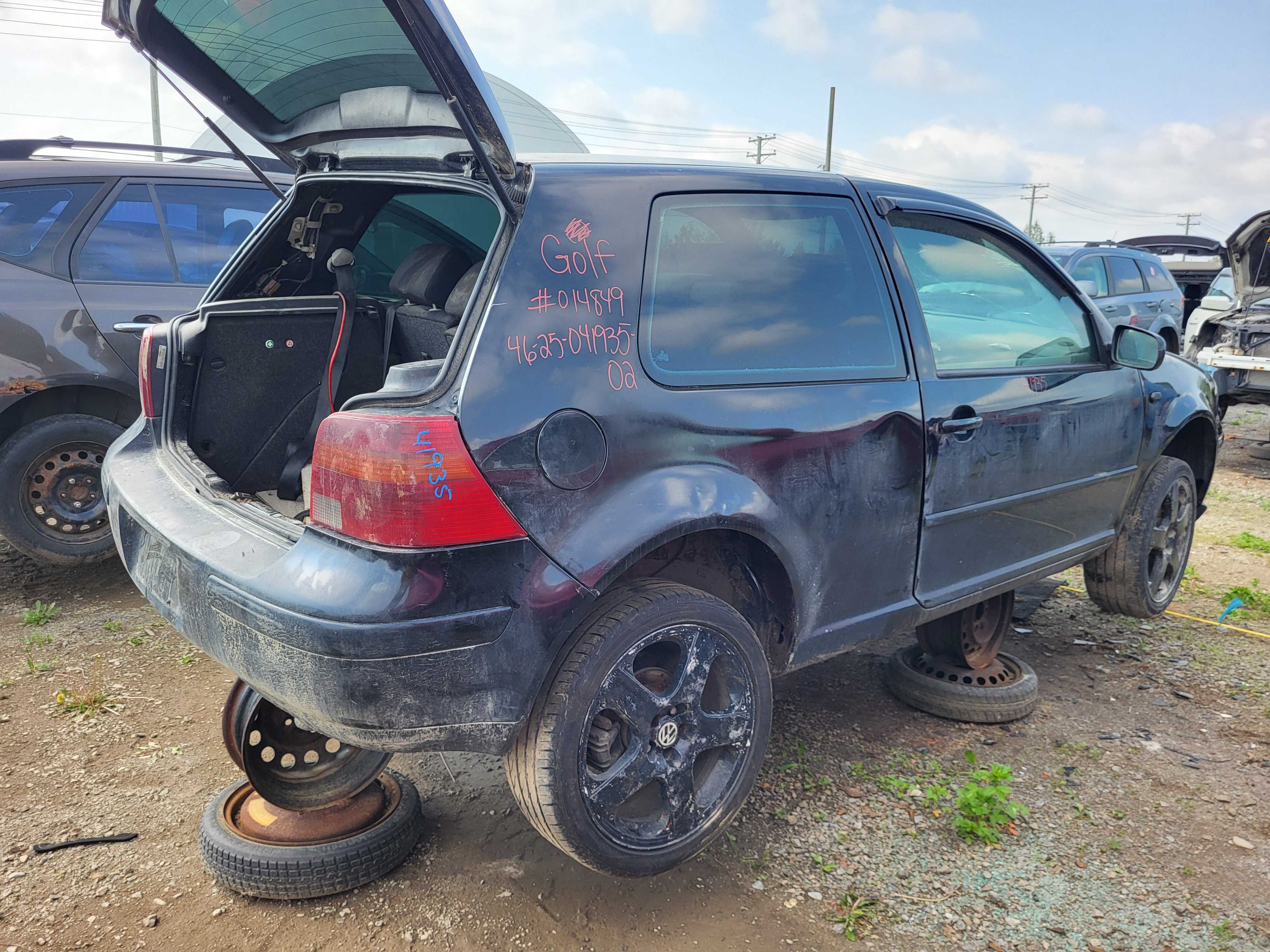 VOLKSWAGEN GOLF 2002