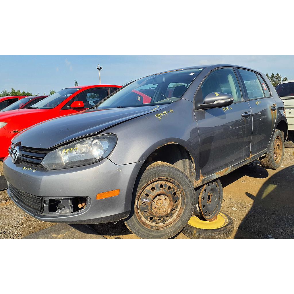 VOLKSWAGEN GOLF 2010