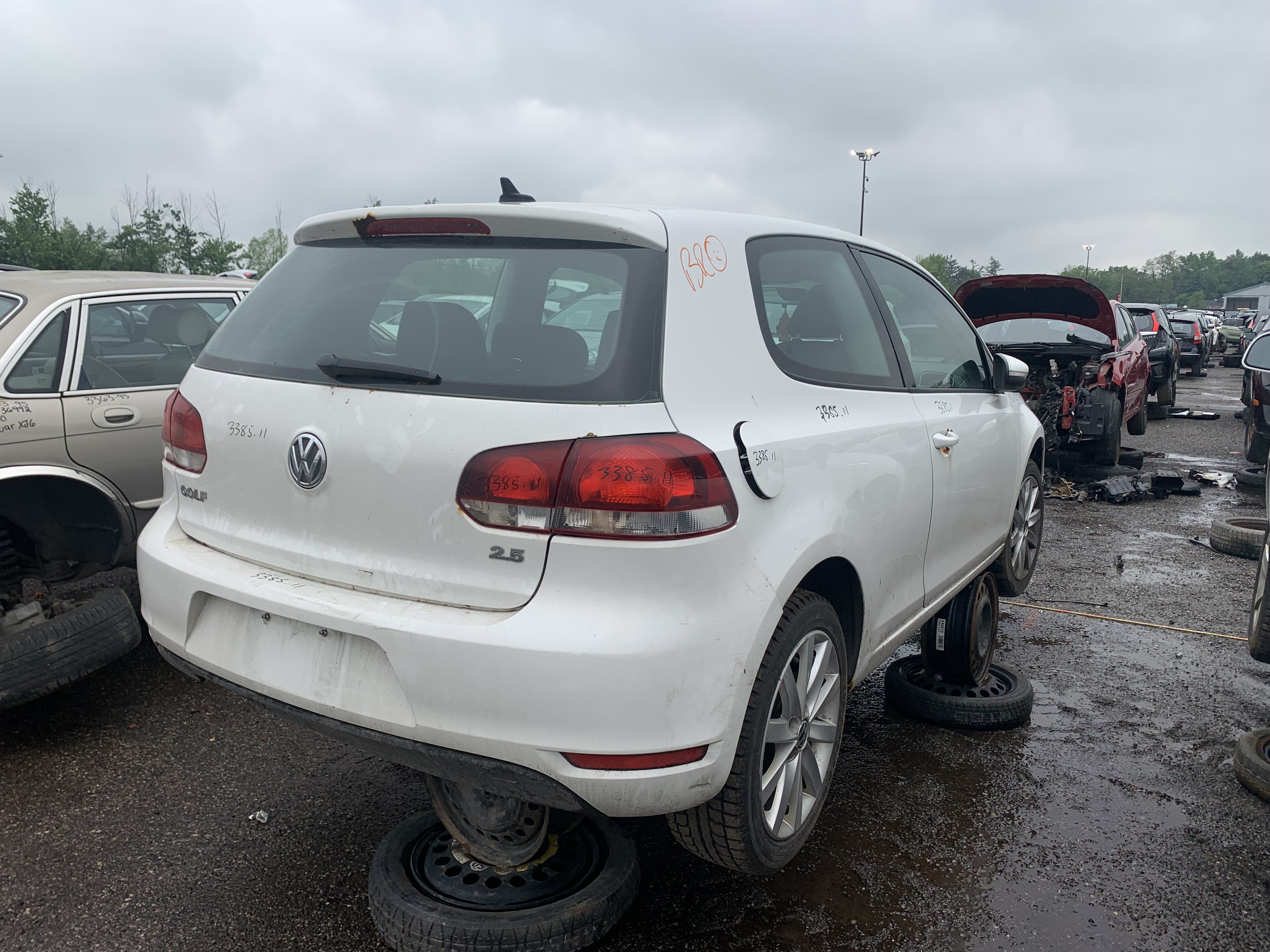 VOLKSWAGEN GOLF 2011