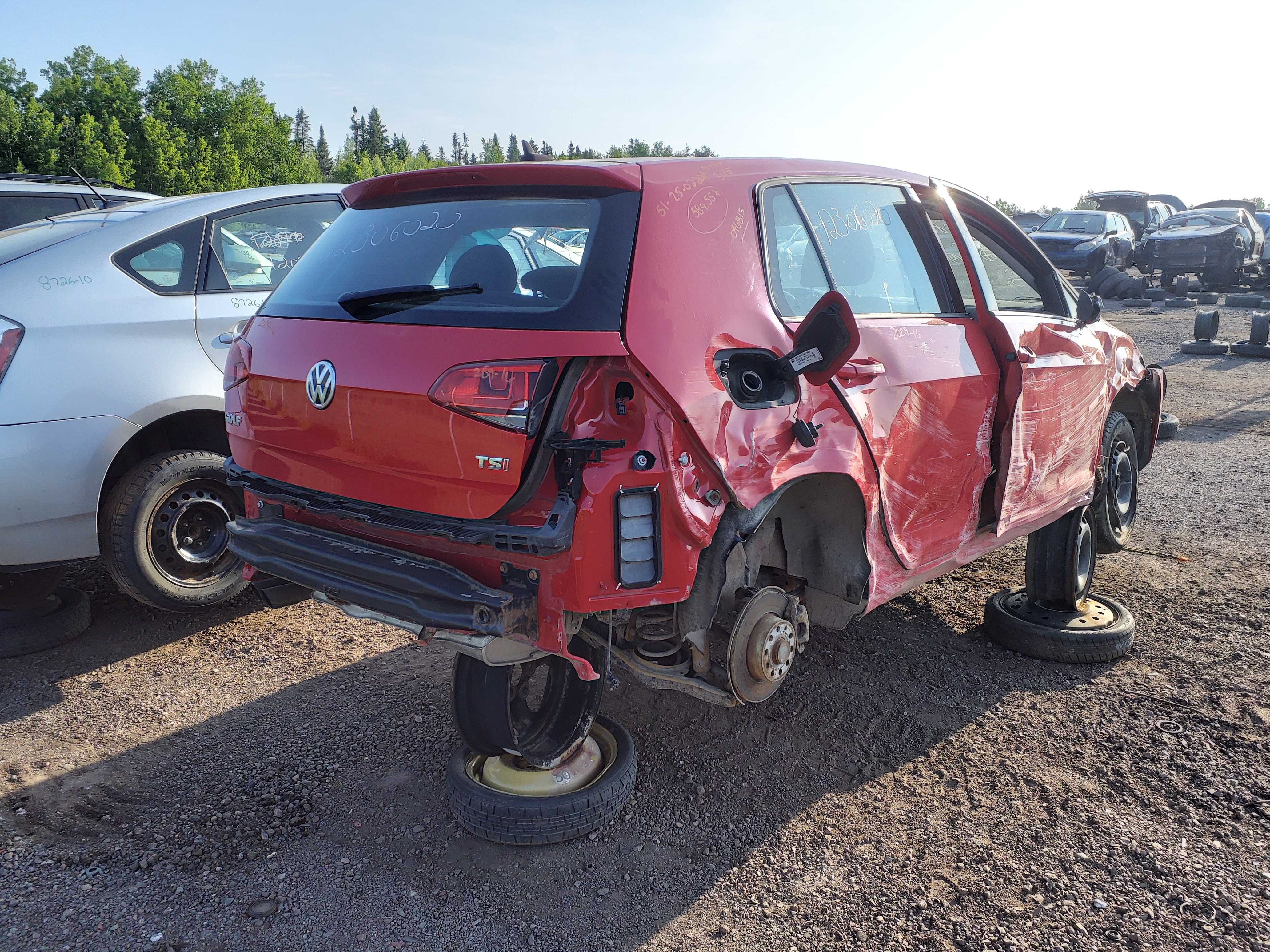 VOLKSWAGEN GOLF 2016