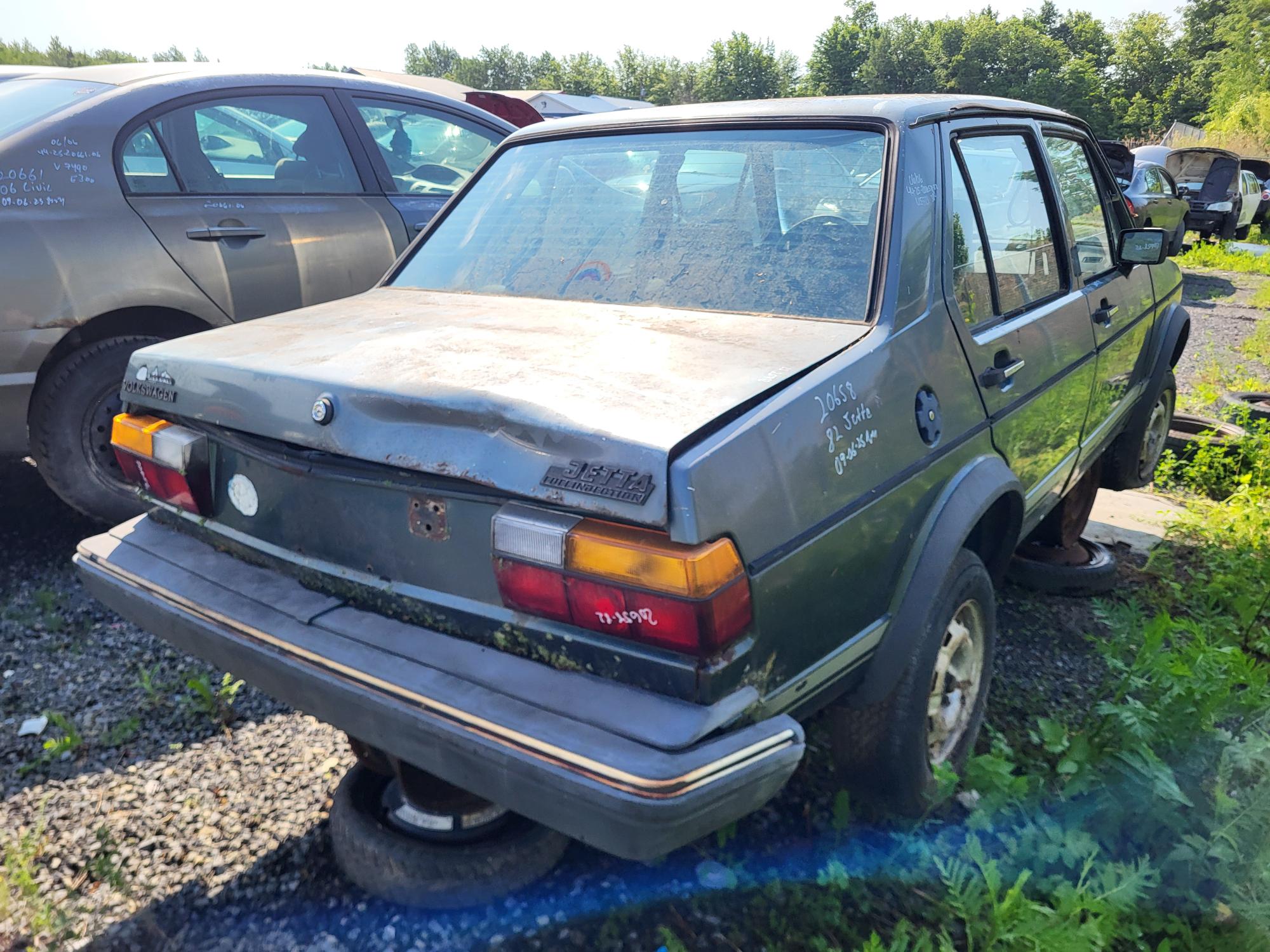 VOLKSWAGEN JETTA 1982