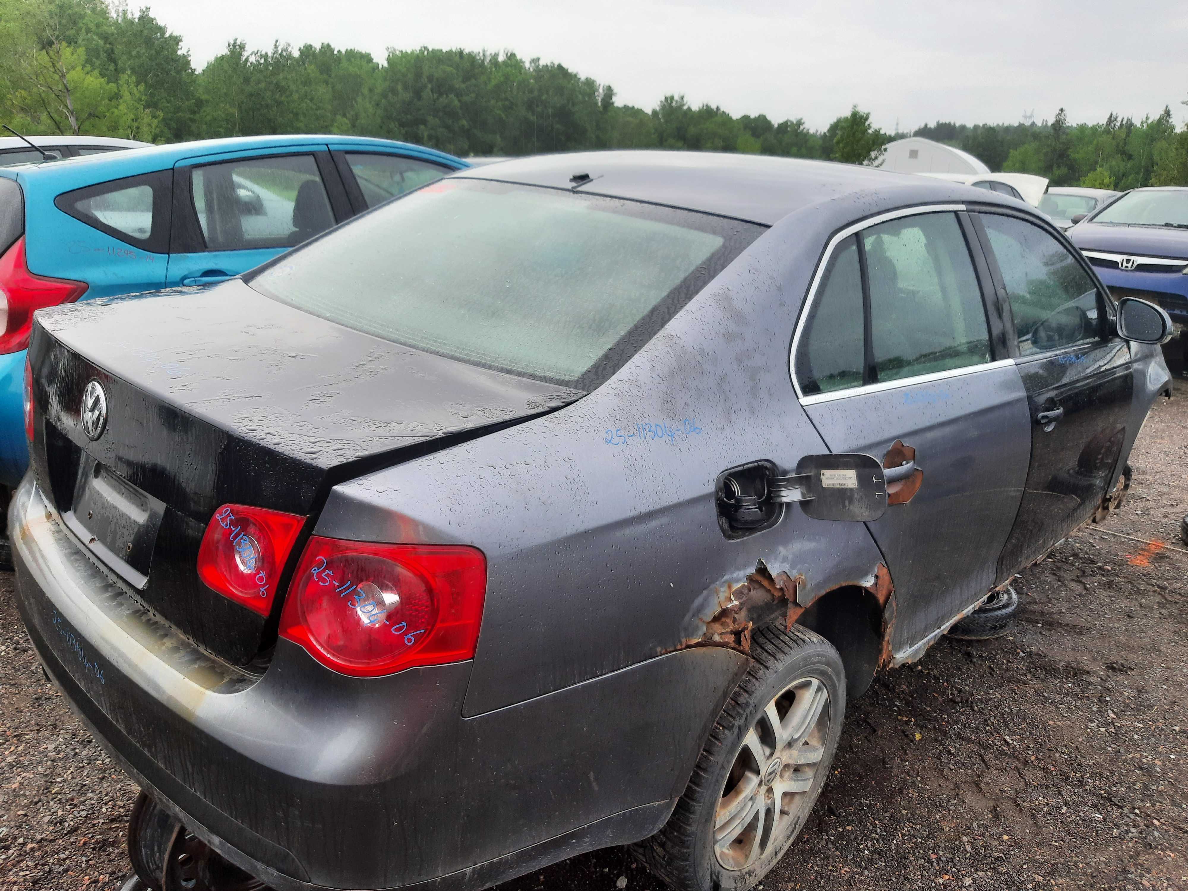 VOLKSWAGEN JETTA 2006
