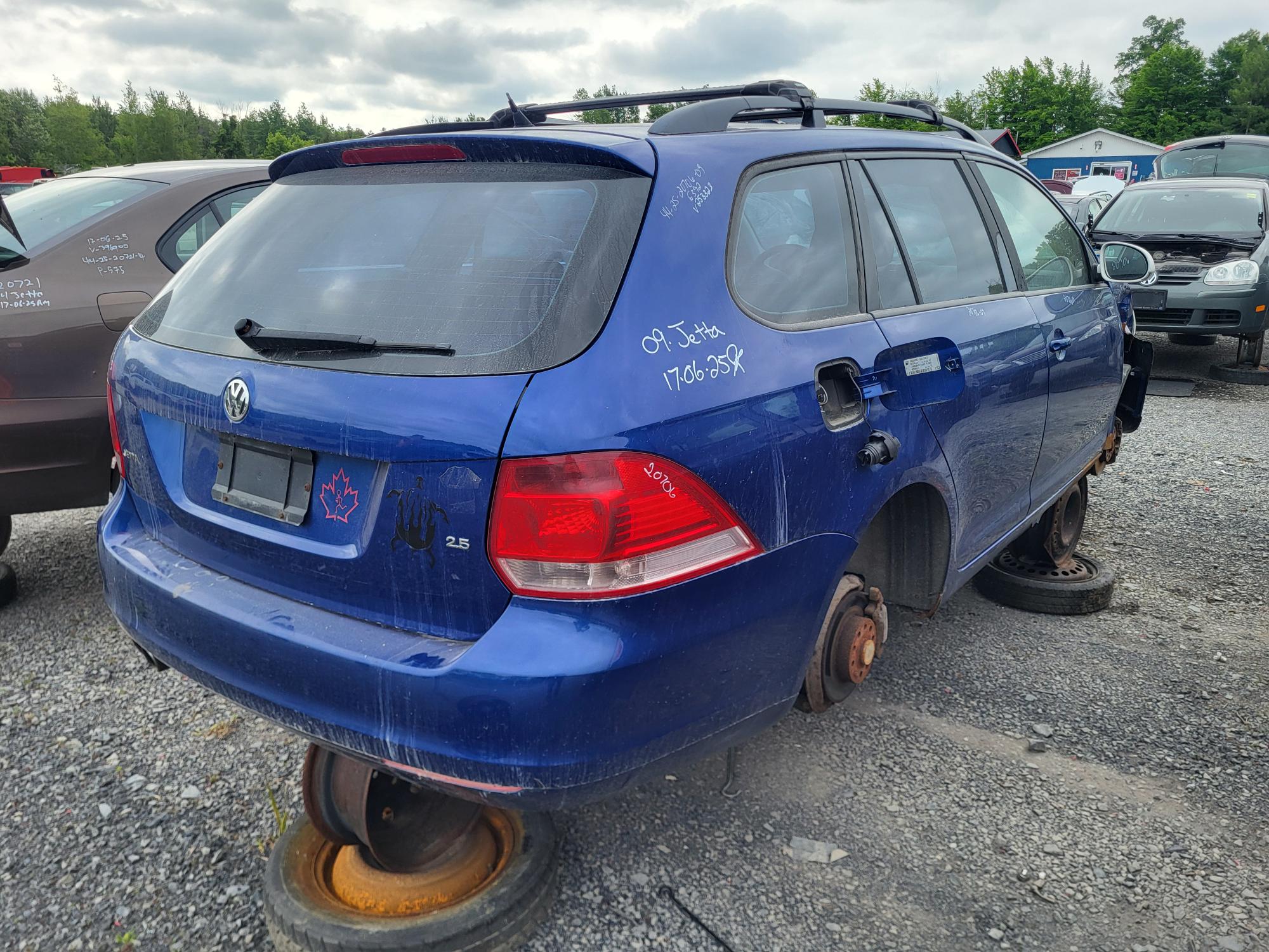 VOLKSWAGEN JETTA 2009