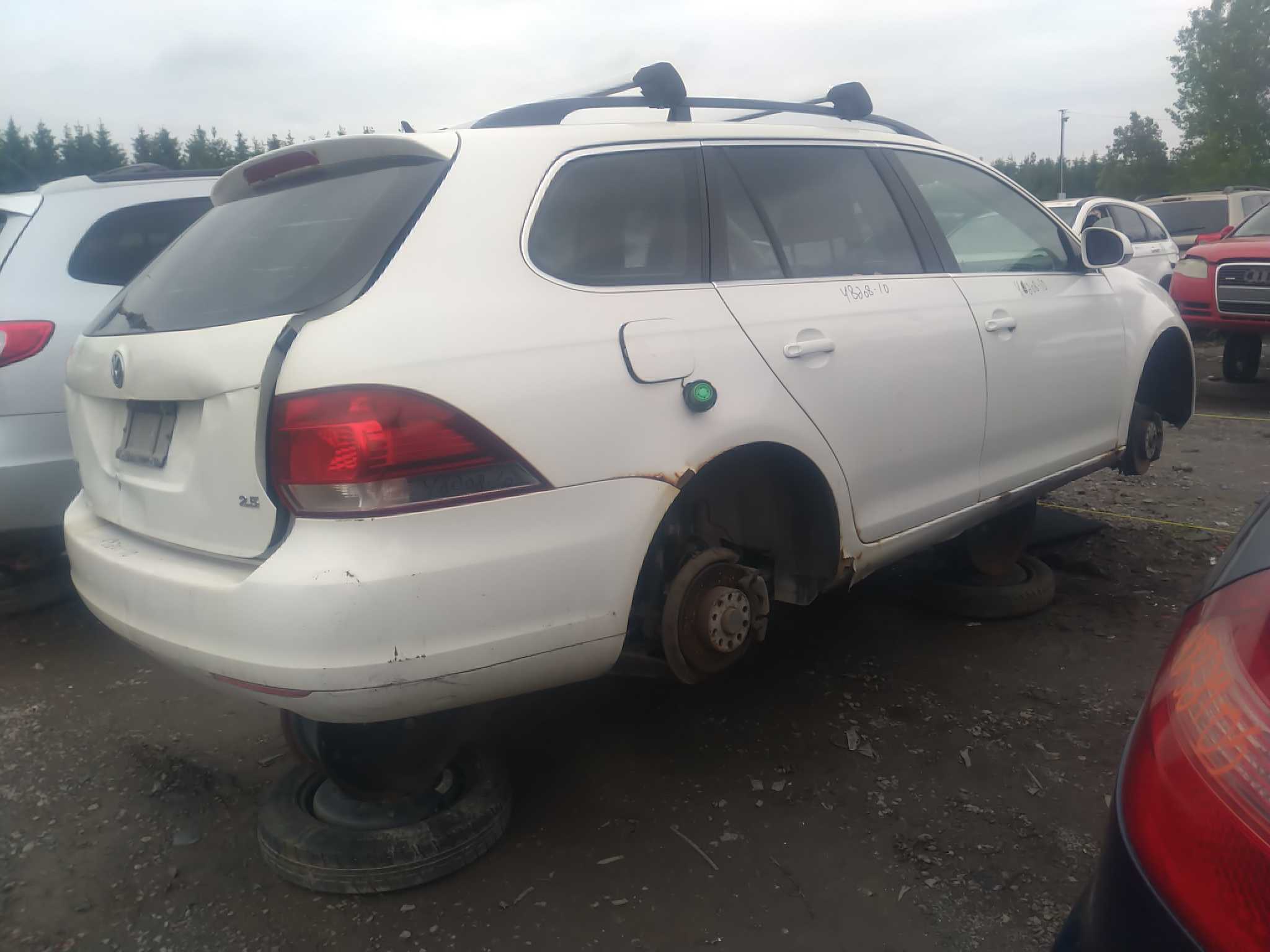 VOLKSWAGEN JETTA 2010
