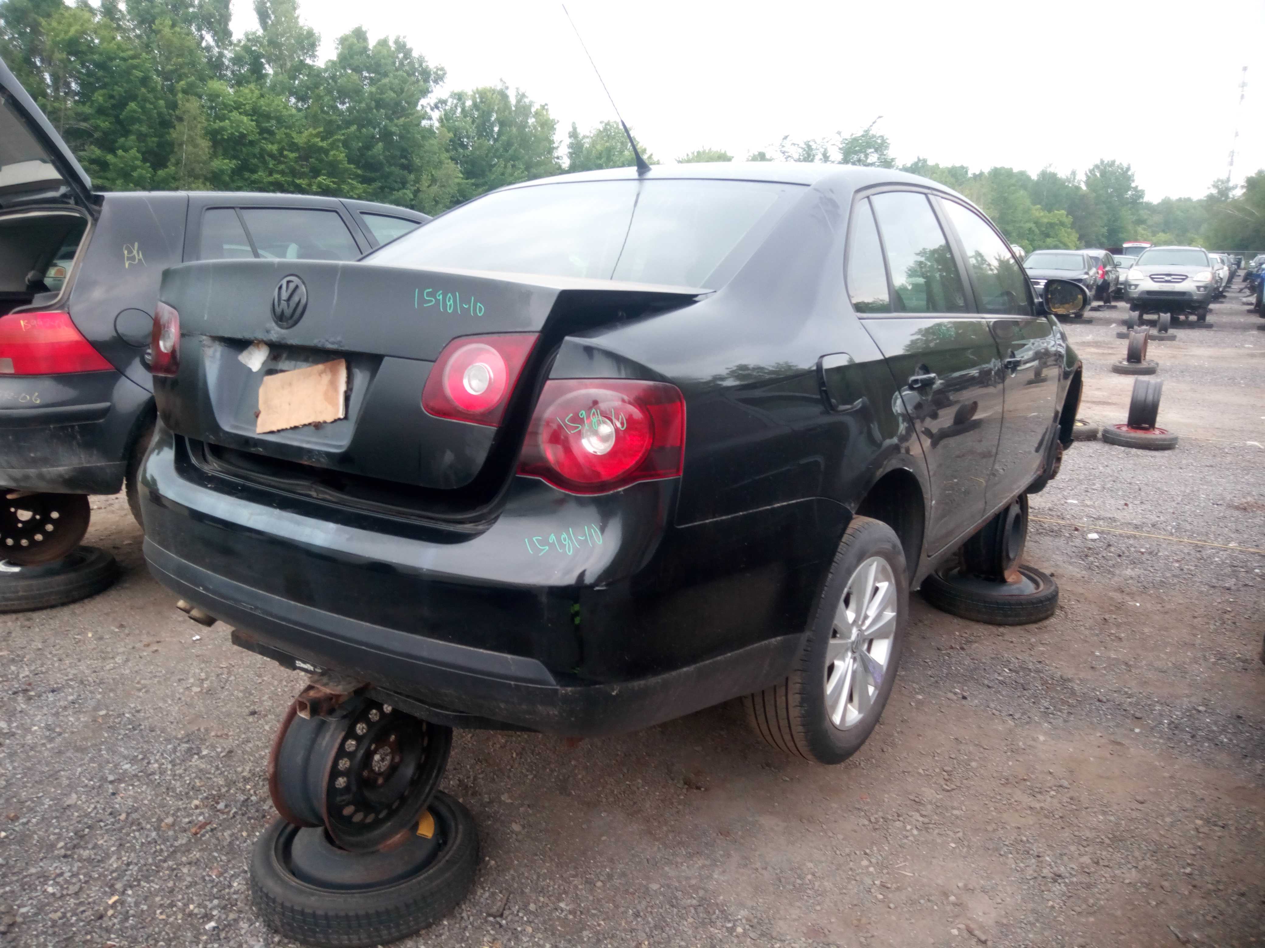 VOLKSWAGEN JETTA 2010