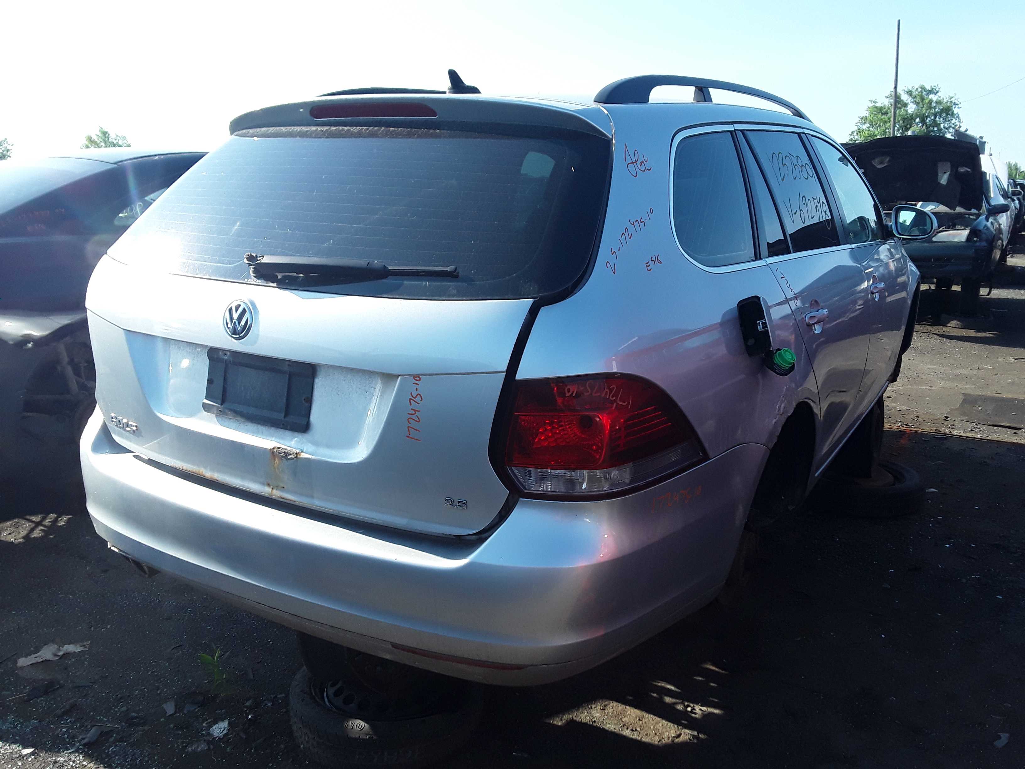 VOLKSWAGEN JETTA 2010