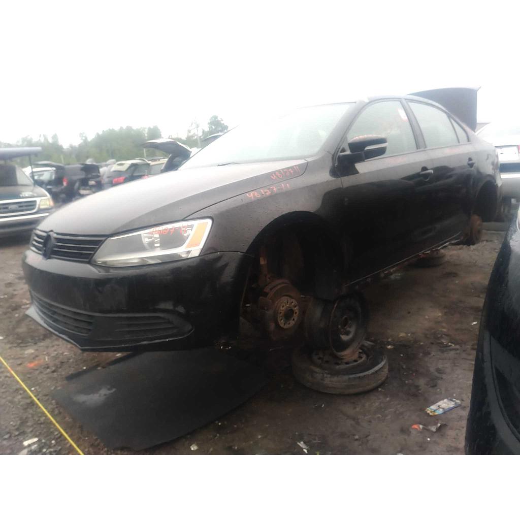 VOLKSWAGEN JETTA 2011
