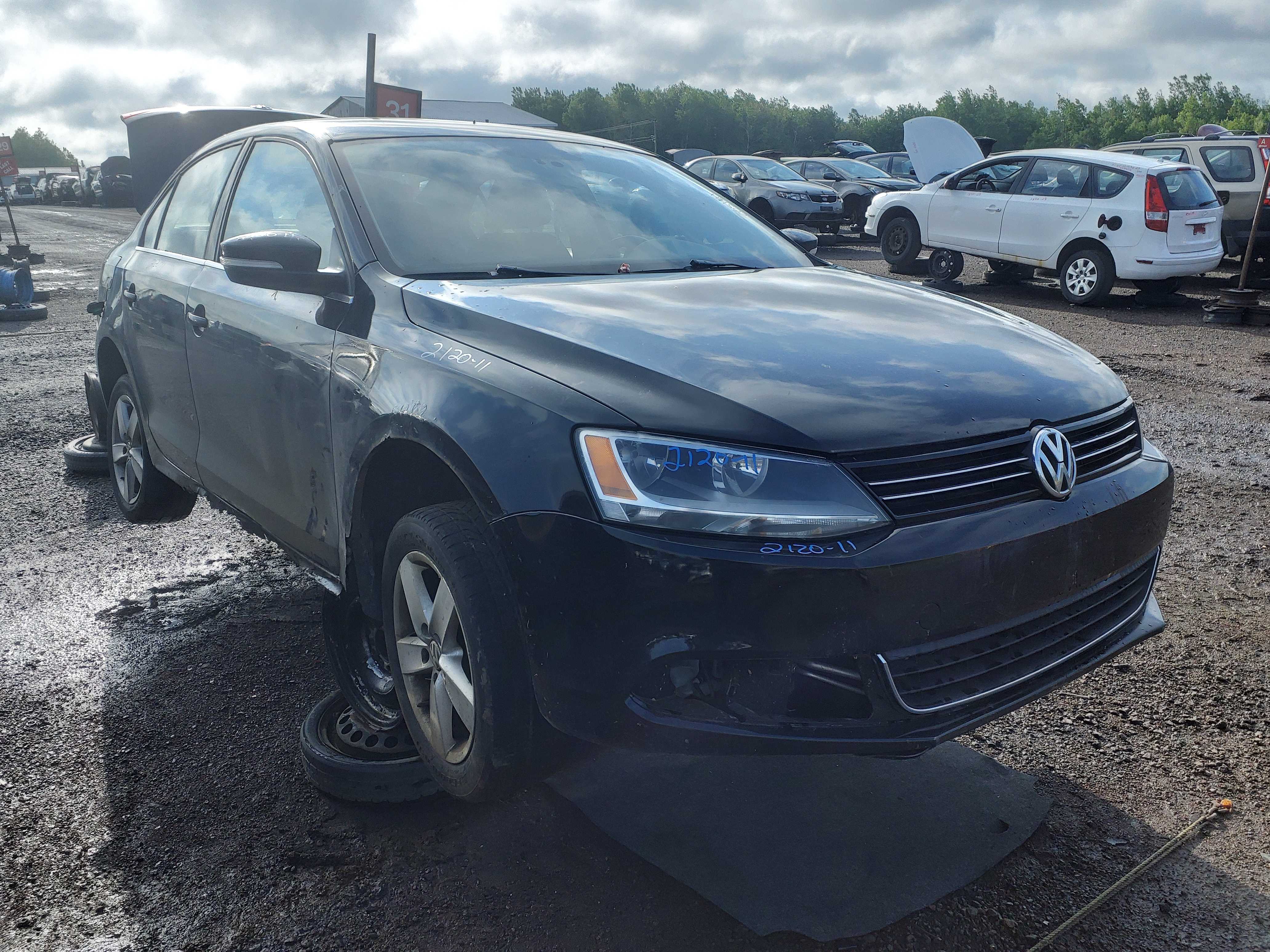 VOLKSWAGEN JETTA 2011