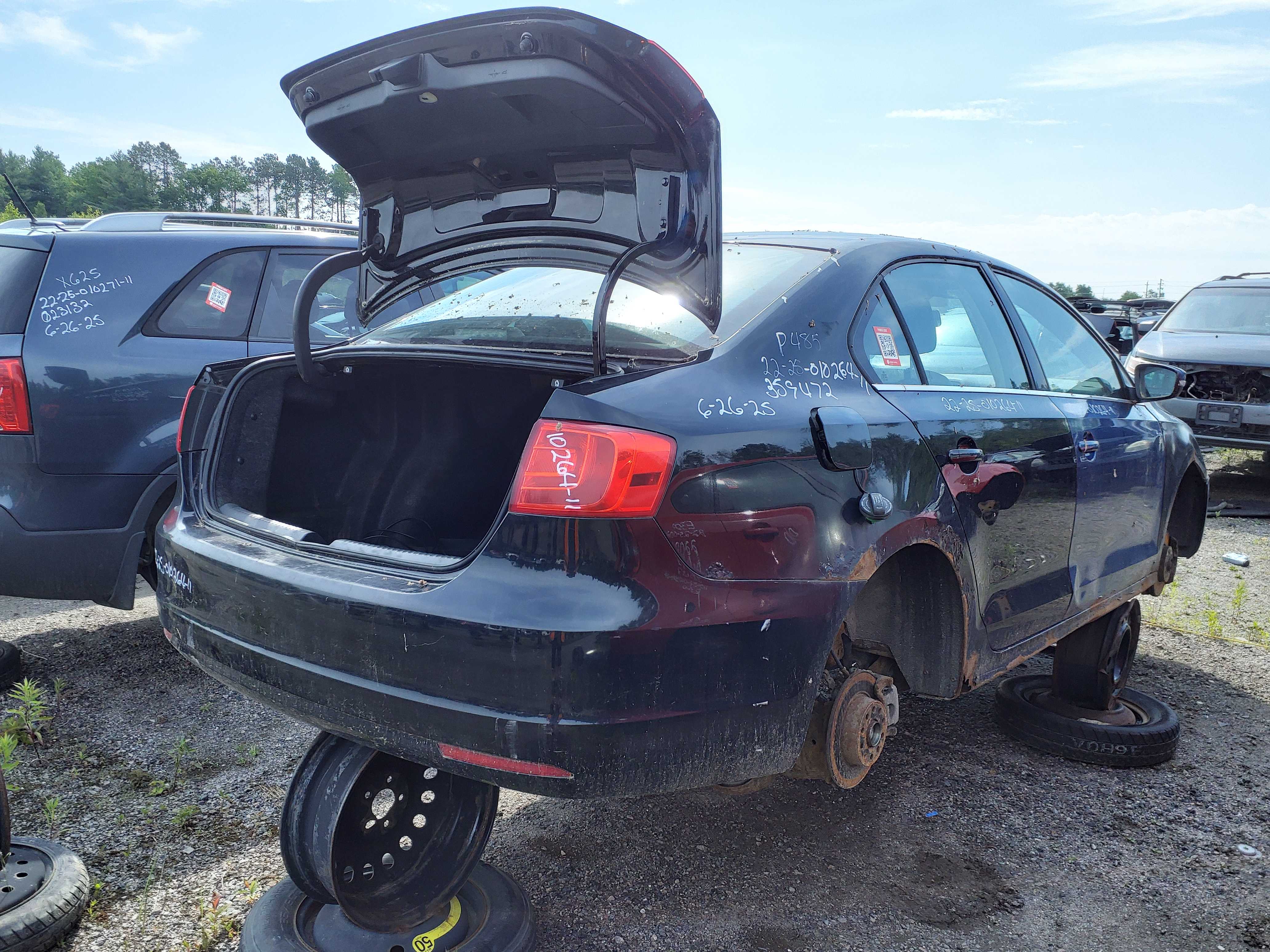 VOLKSWAGEN JETTA 2011