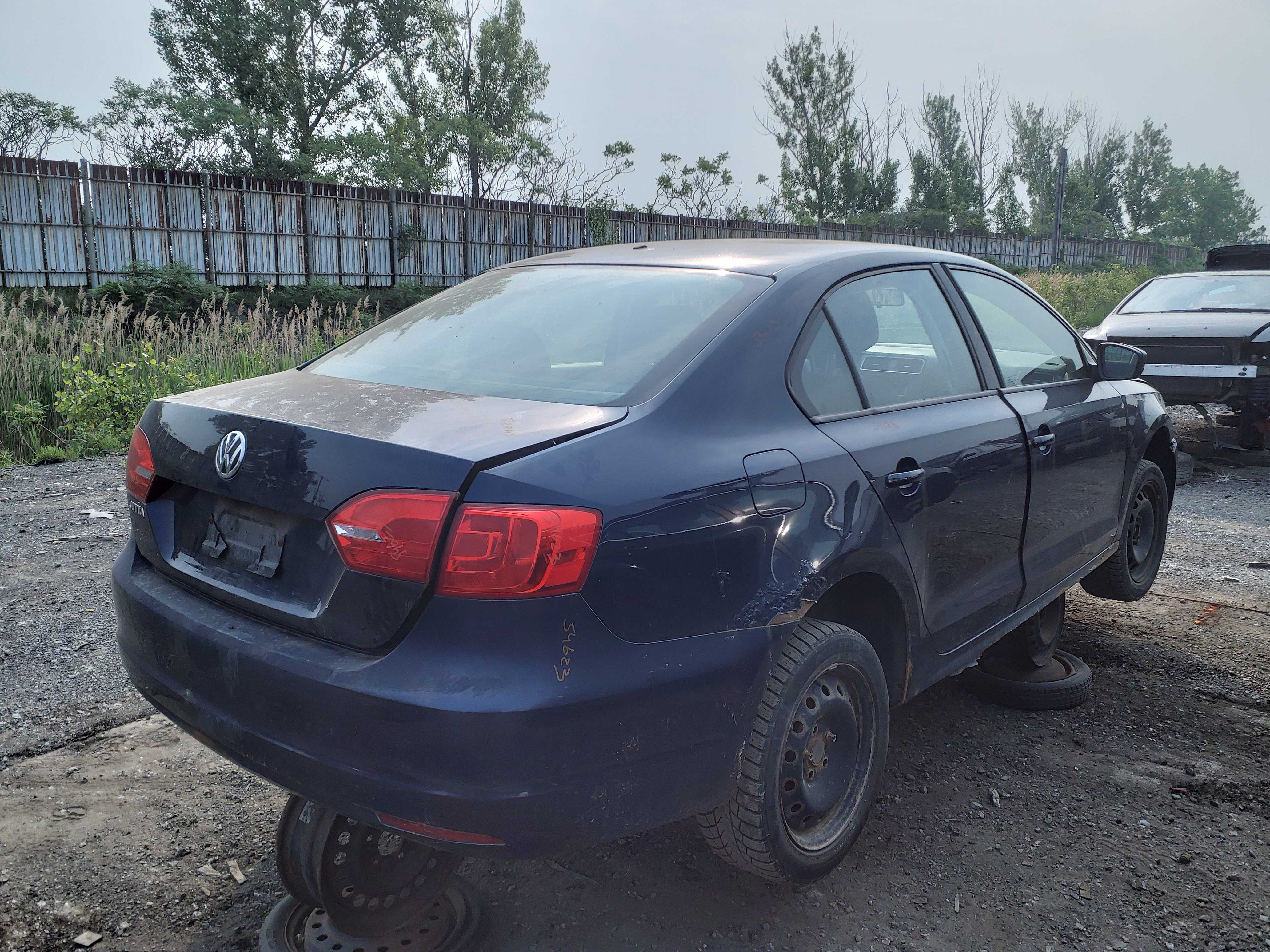 VOLKSWAGEN JETTA 2012