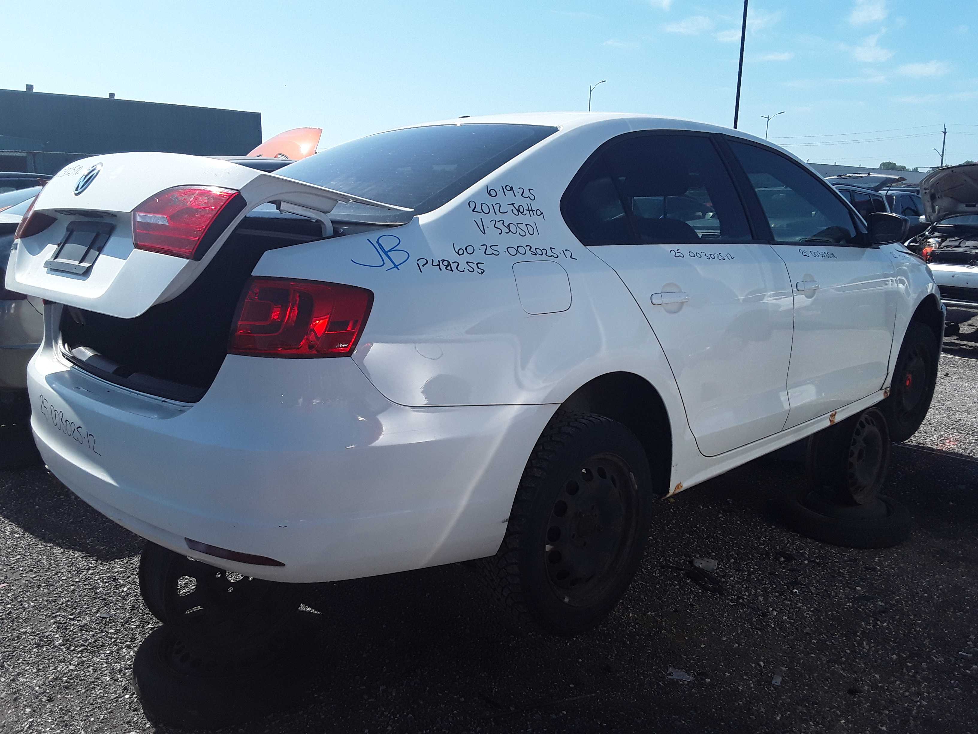 VOLKSWAGEN JETTA 2012