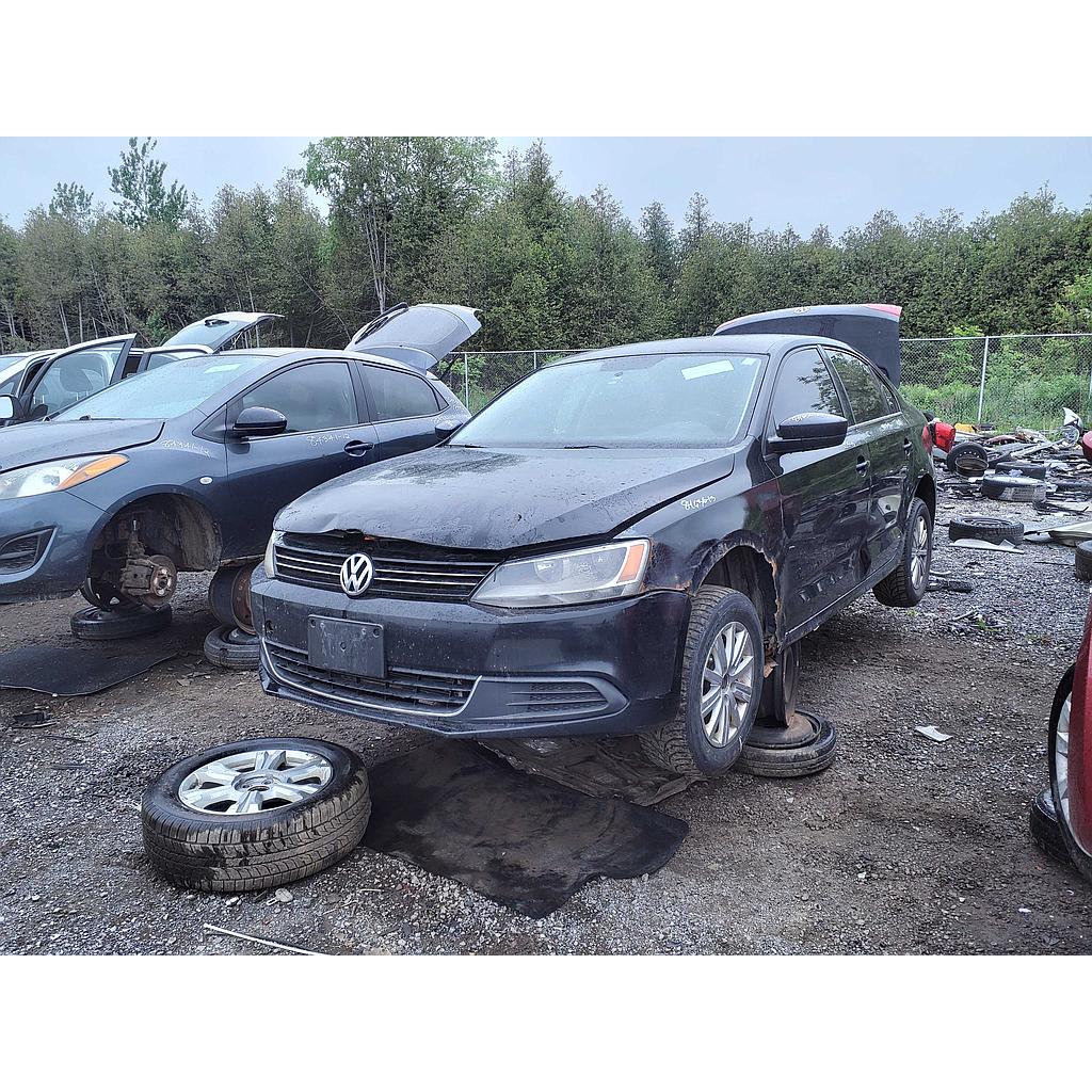 VOLKSWAGEN JETTA 2013