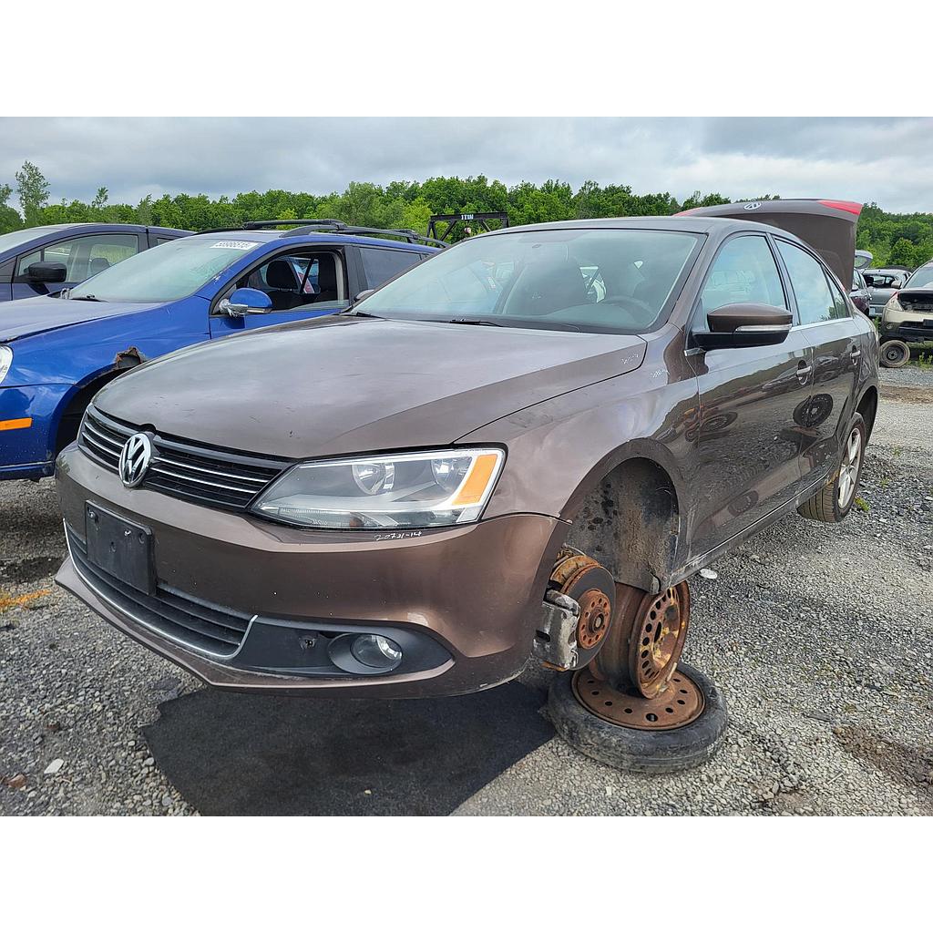 VOLKSWAGEN JETTA 2014