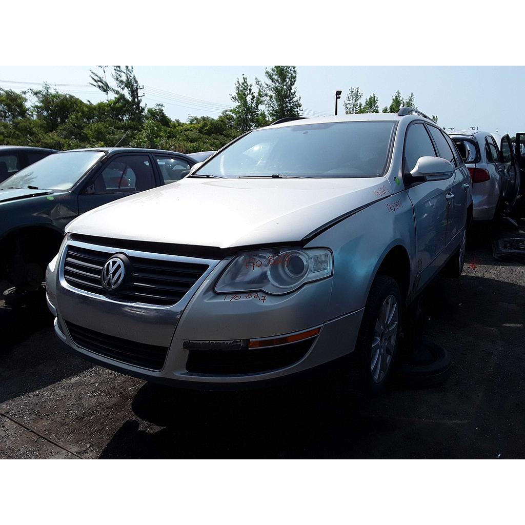 VOLKSWAGEN PASSAT 2010