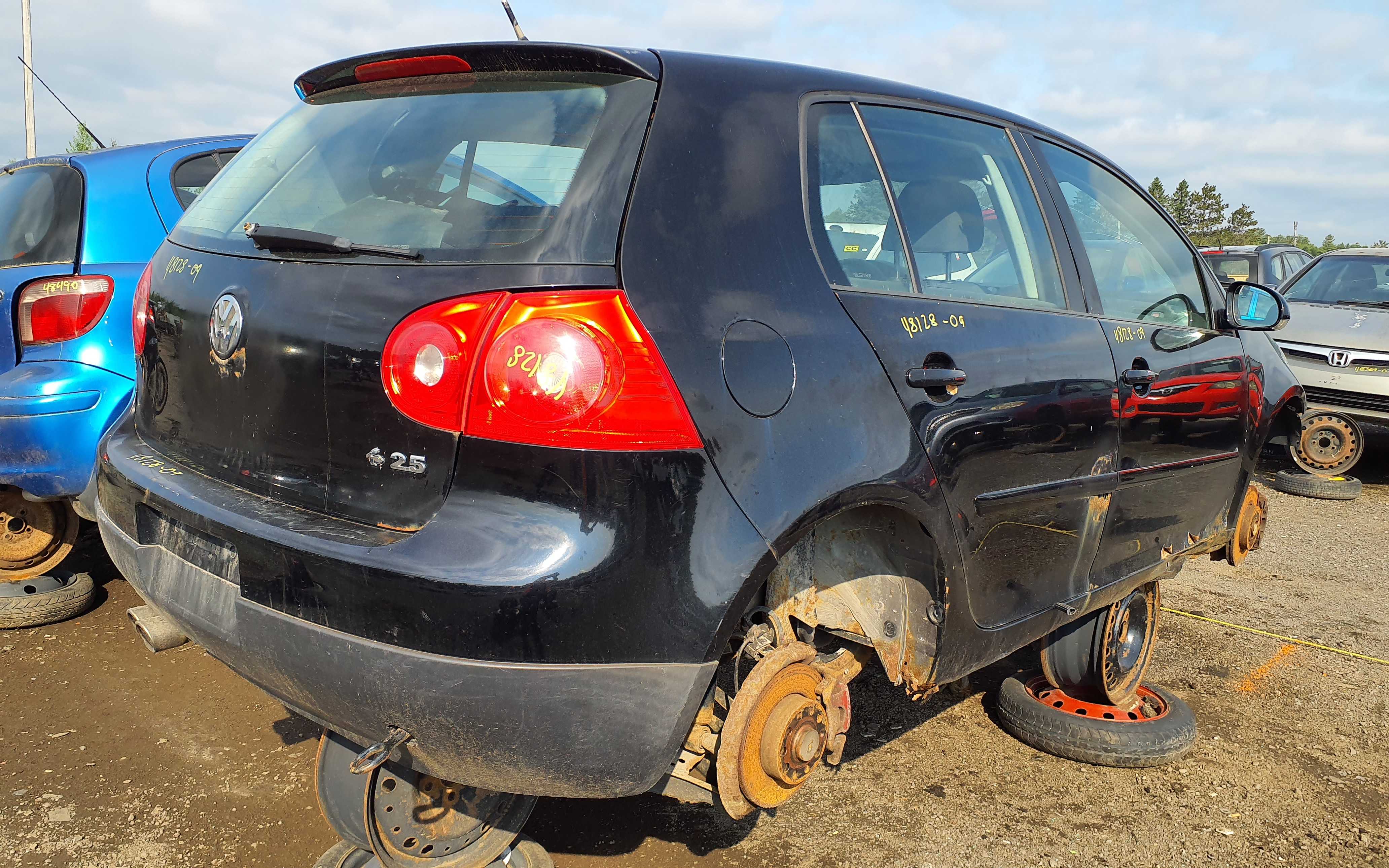 VOLKSWAGEN RABBIT 2009