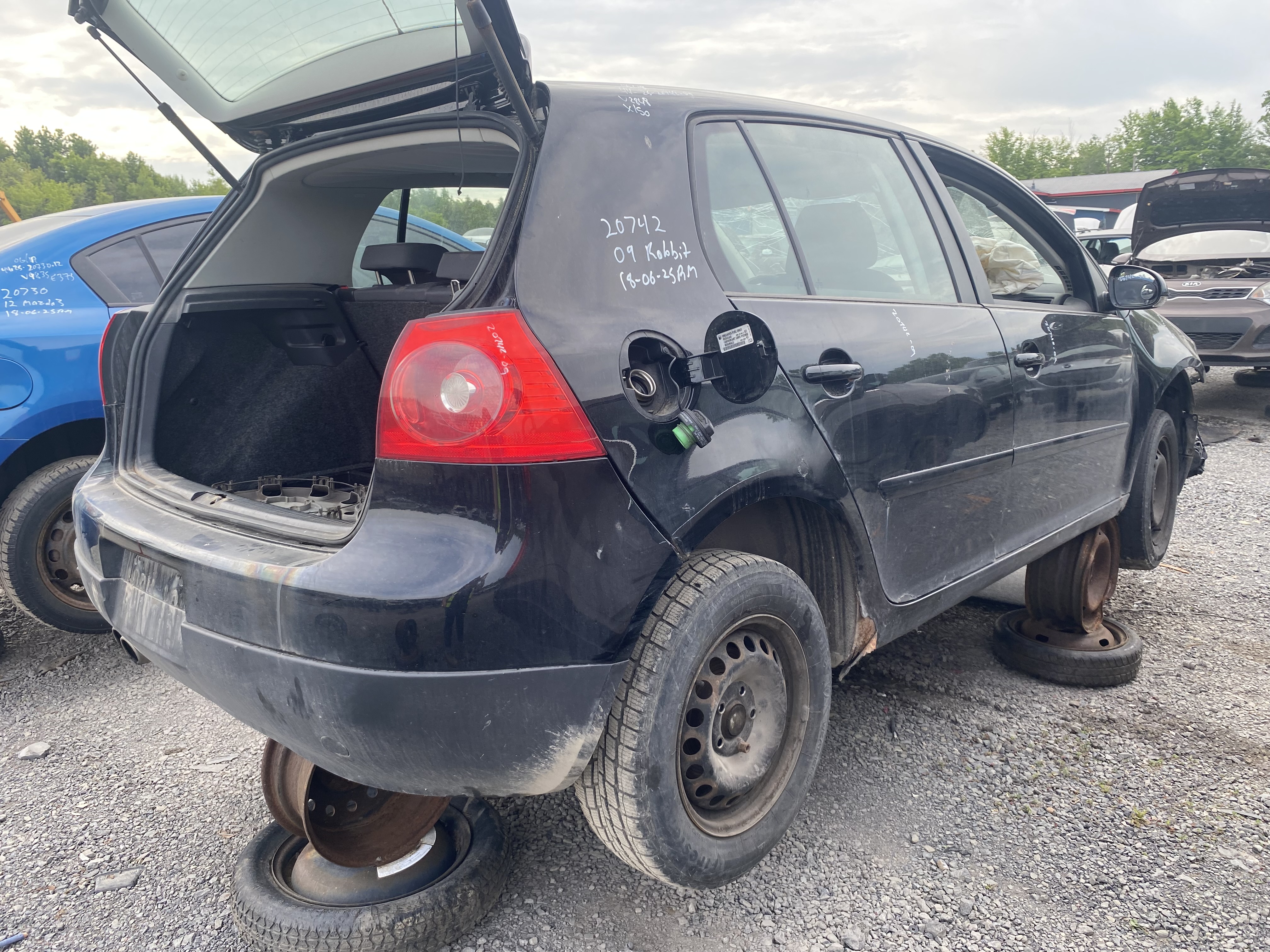 VOLKSWAGEN RABBIT 2009