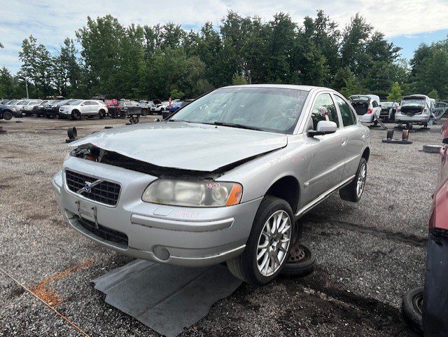 VOLVO S60 2005